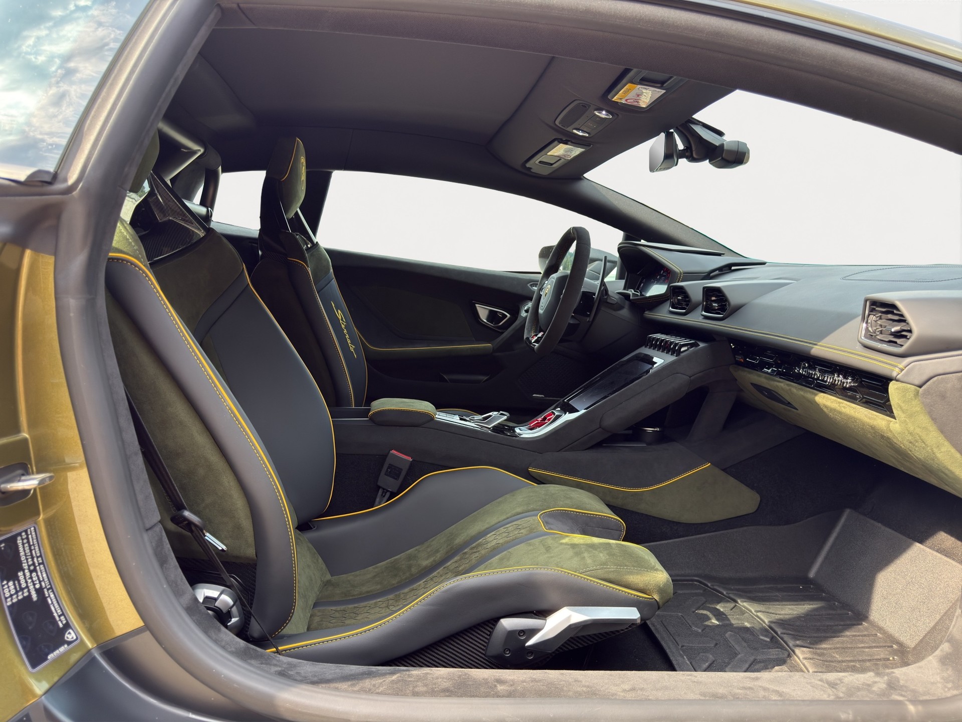 LAMBORGHINI Huracan Sterrato MY24 Selezione Certified Pre-Owned Certifications: 150-point check list Lamborghini Lugano-image-14