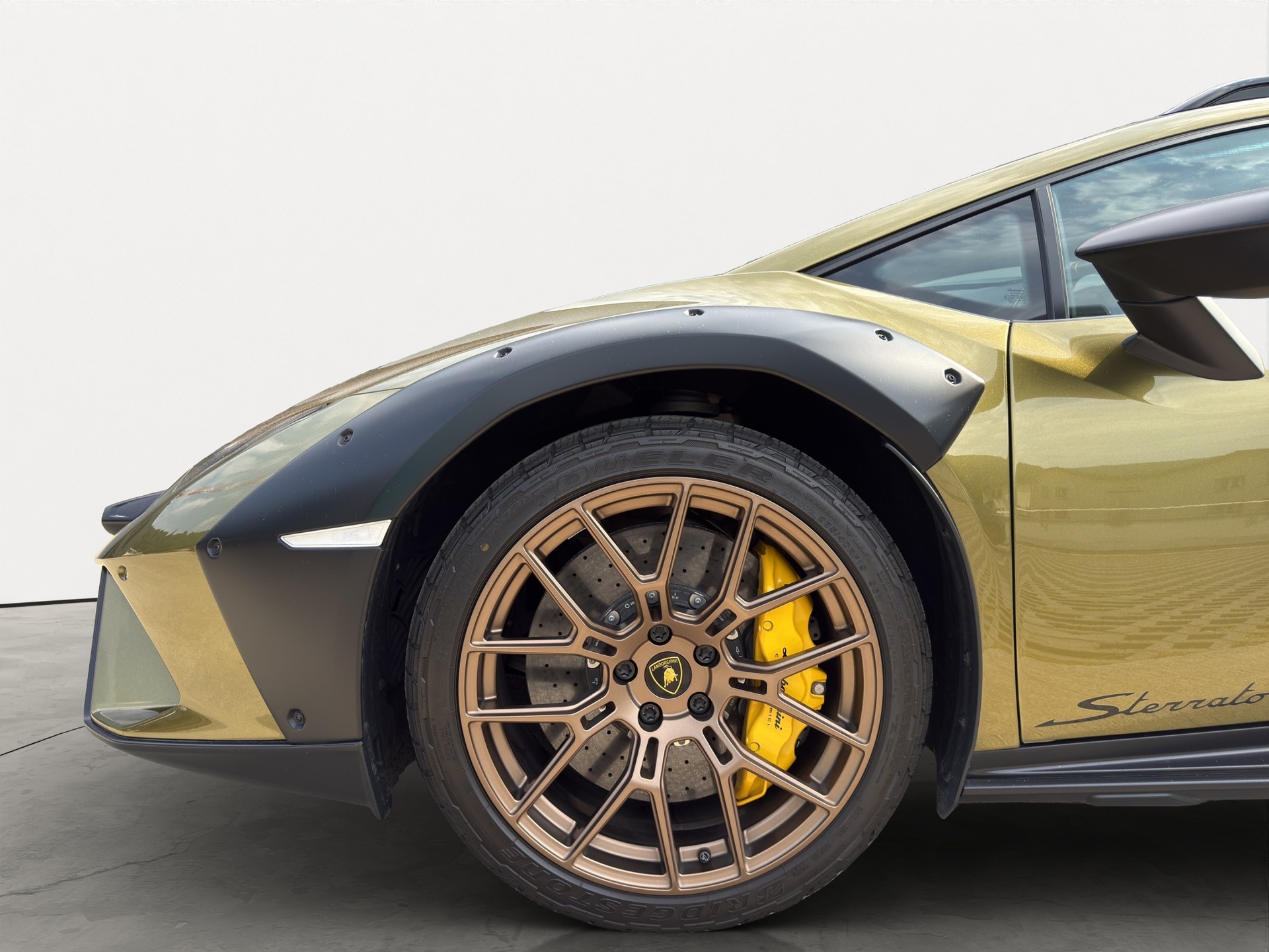 LAMBORGHINI Huracan Sterrato MY24 Selezione Certified Pre-Owned Certifications: 150-point check list Lamborghini Lugano-image-8