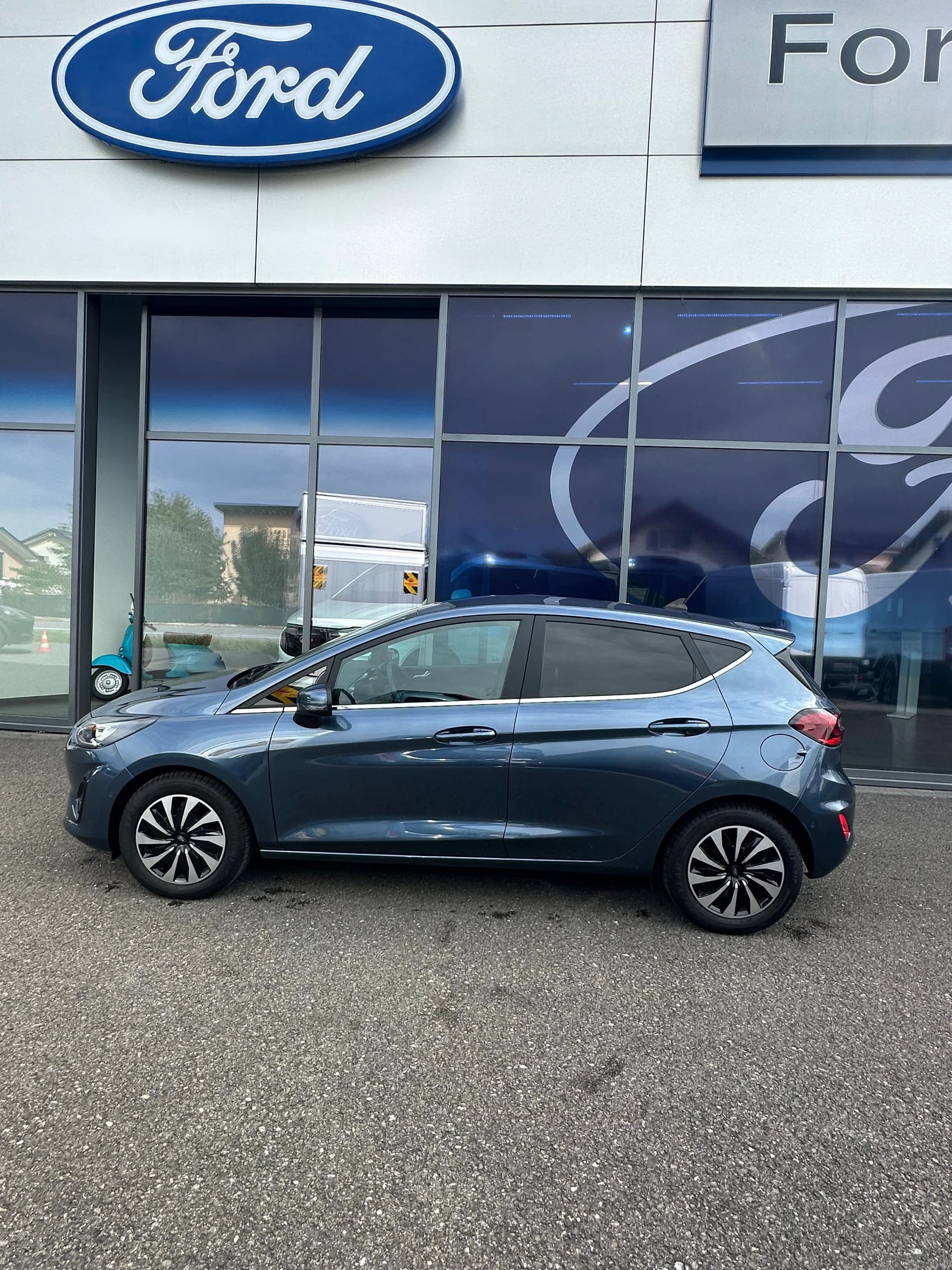FORD Fiesta 1.0 EcoB Hybrid Titaniu Titanium X/125 CV/Au-image-2