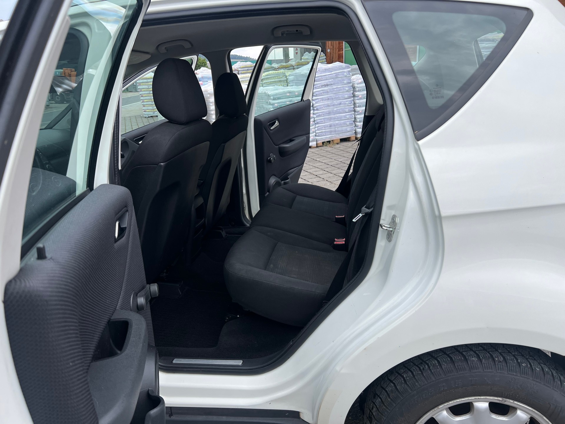 MERCEDES-BENZ A 160 (150) Avantgarde Autotronic-image-10