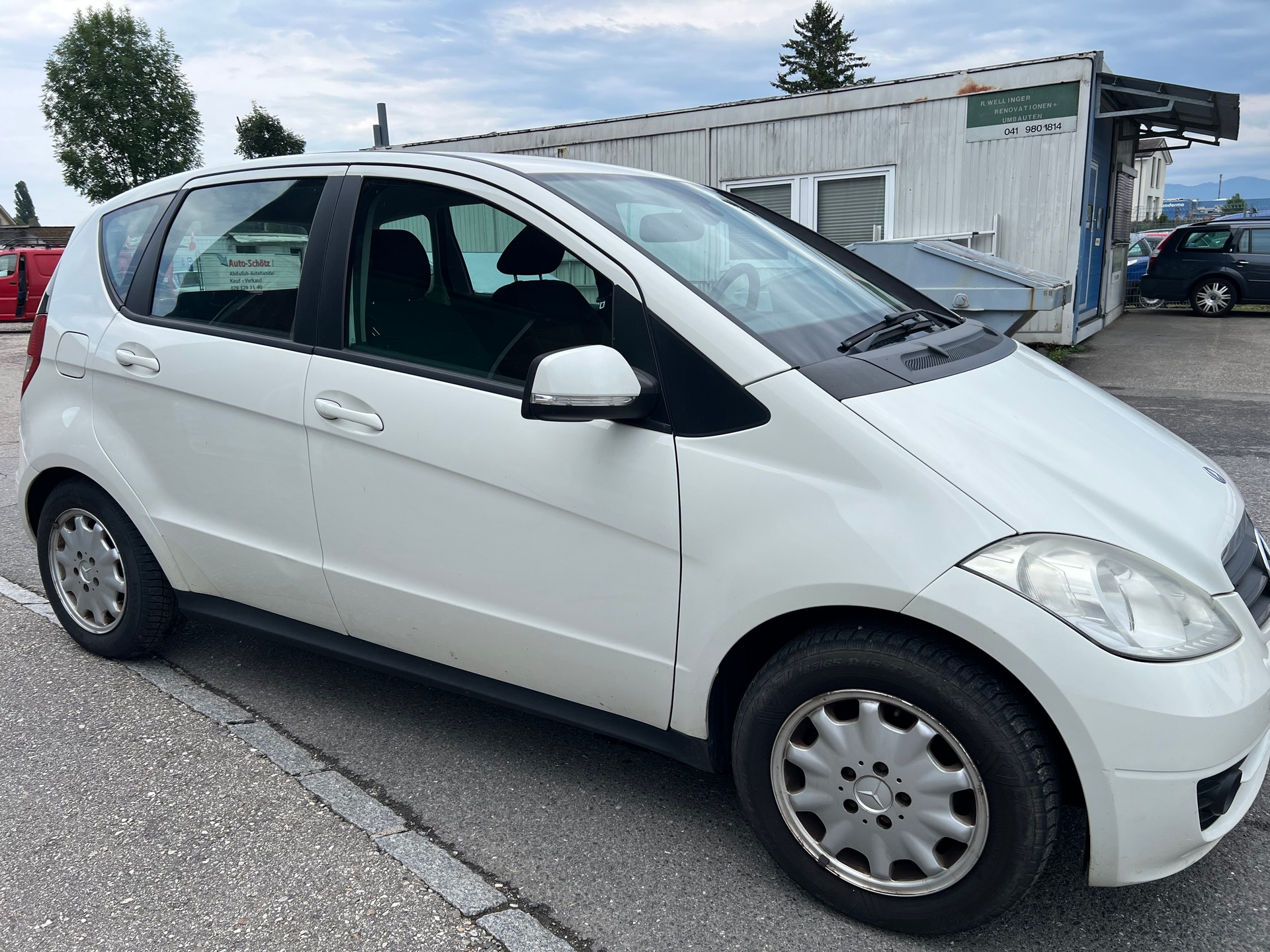 MERCEDES-BENZ A 160 (150) Avantgarde Autotronic-image-2