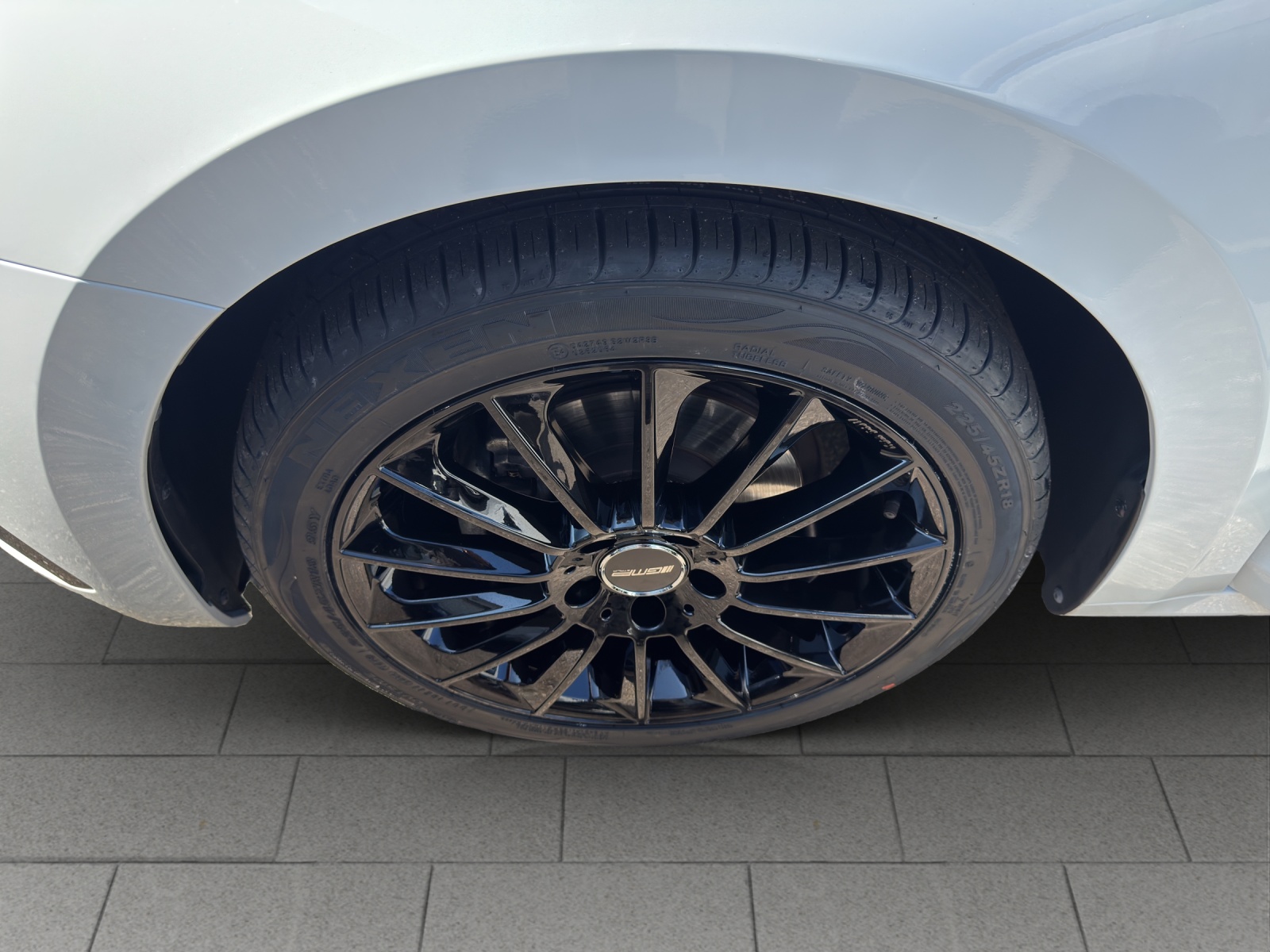 SKODA Octavia Combi 2.0 TDI DSG Ambition-image-8