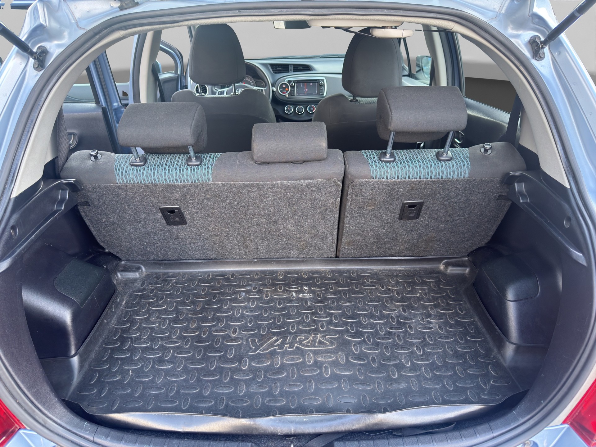 TOYOTA Yaris 1.33 Sol Premium Multidrive-image-13