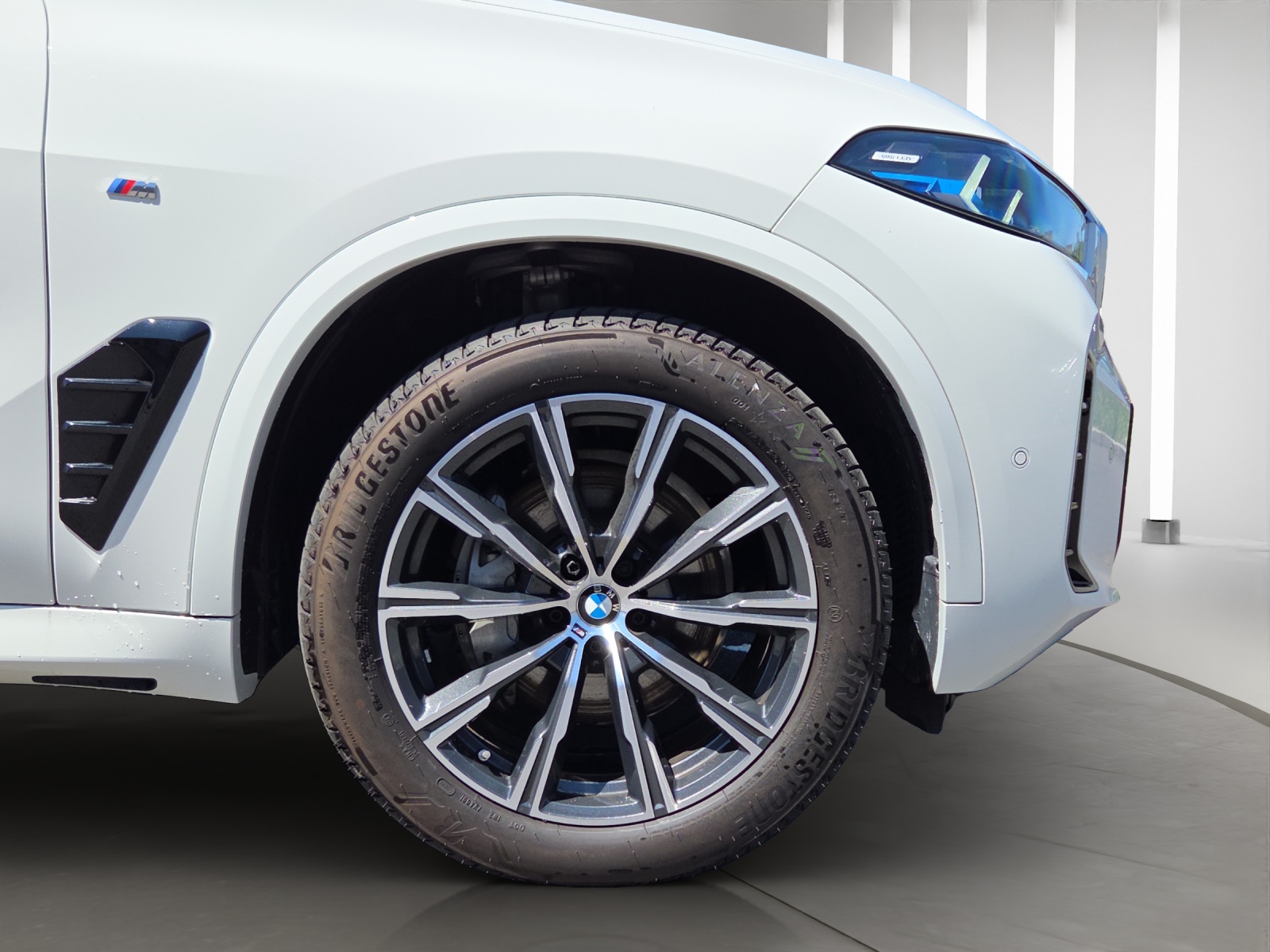 BMW X5 xDrive 48V 30d M Sport Steptronic-image-5