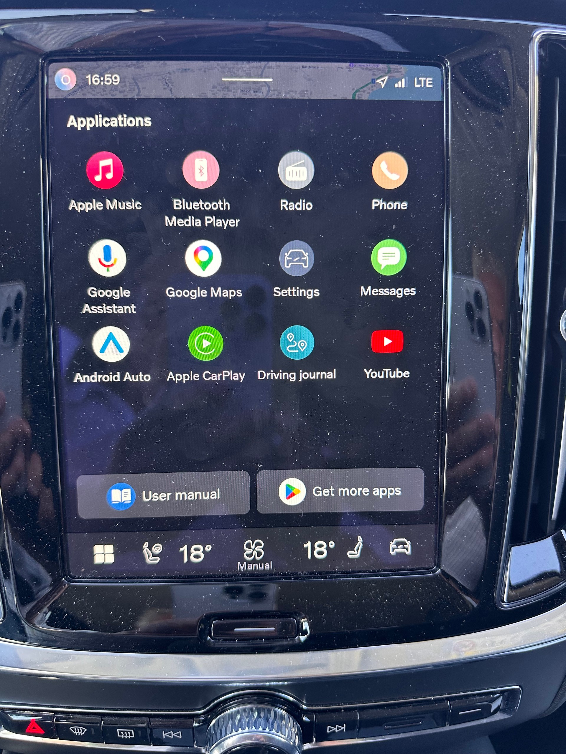 VOLVO V60 T6 eAWD Plug in Hybrid Plus Dark Geartronic-image-14