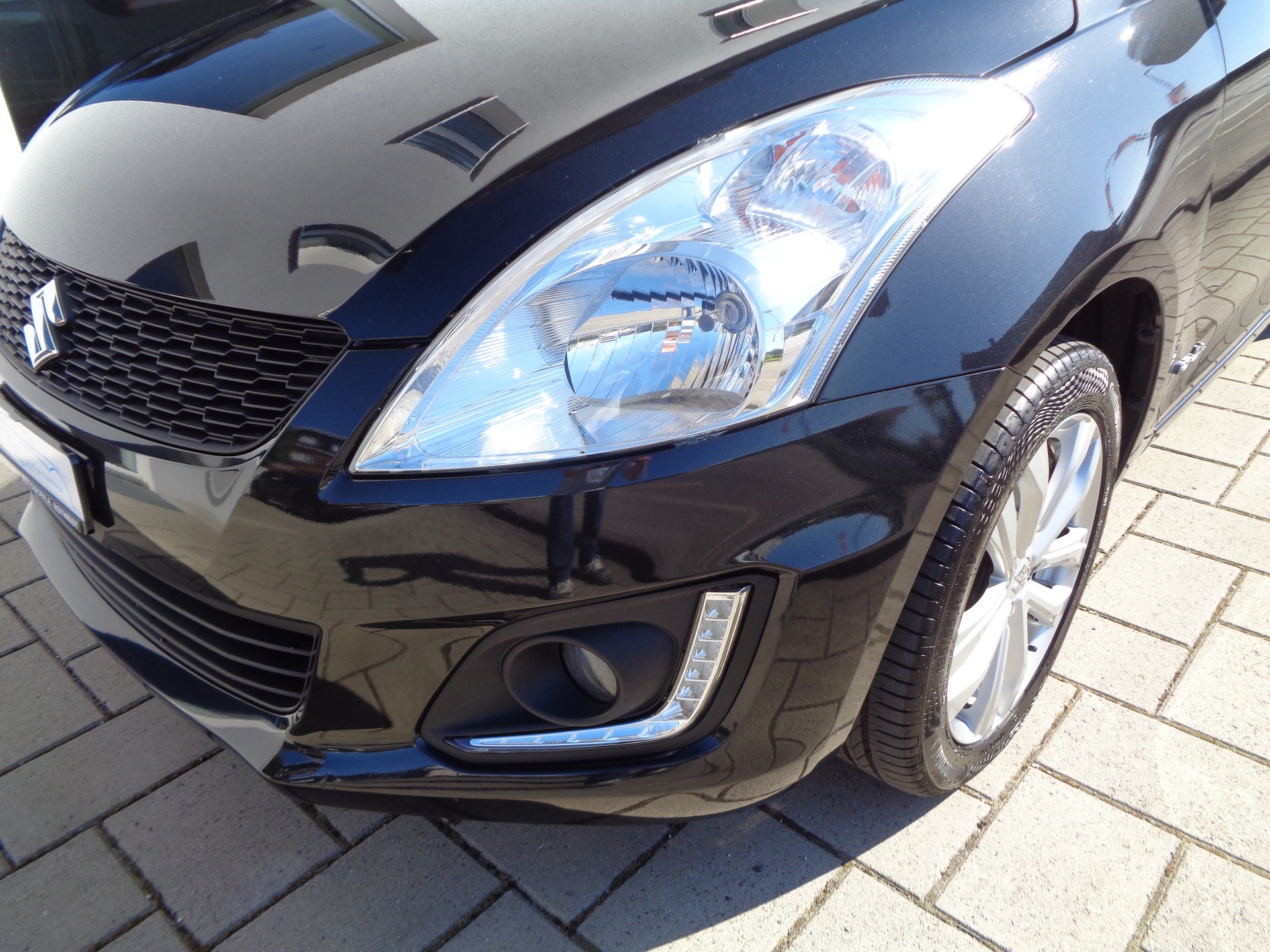 SUZUKI Swift 1.2i 16V PizSulai Top 4x4-image-20