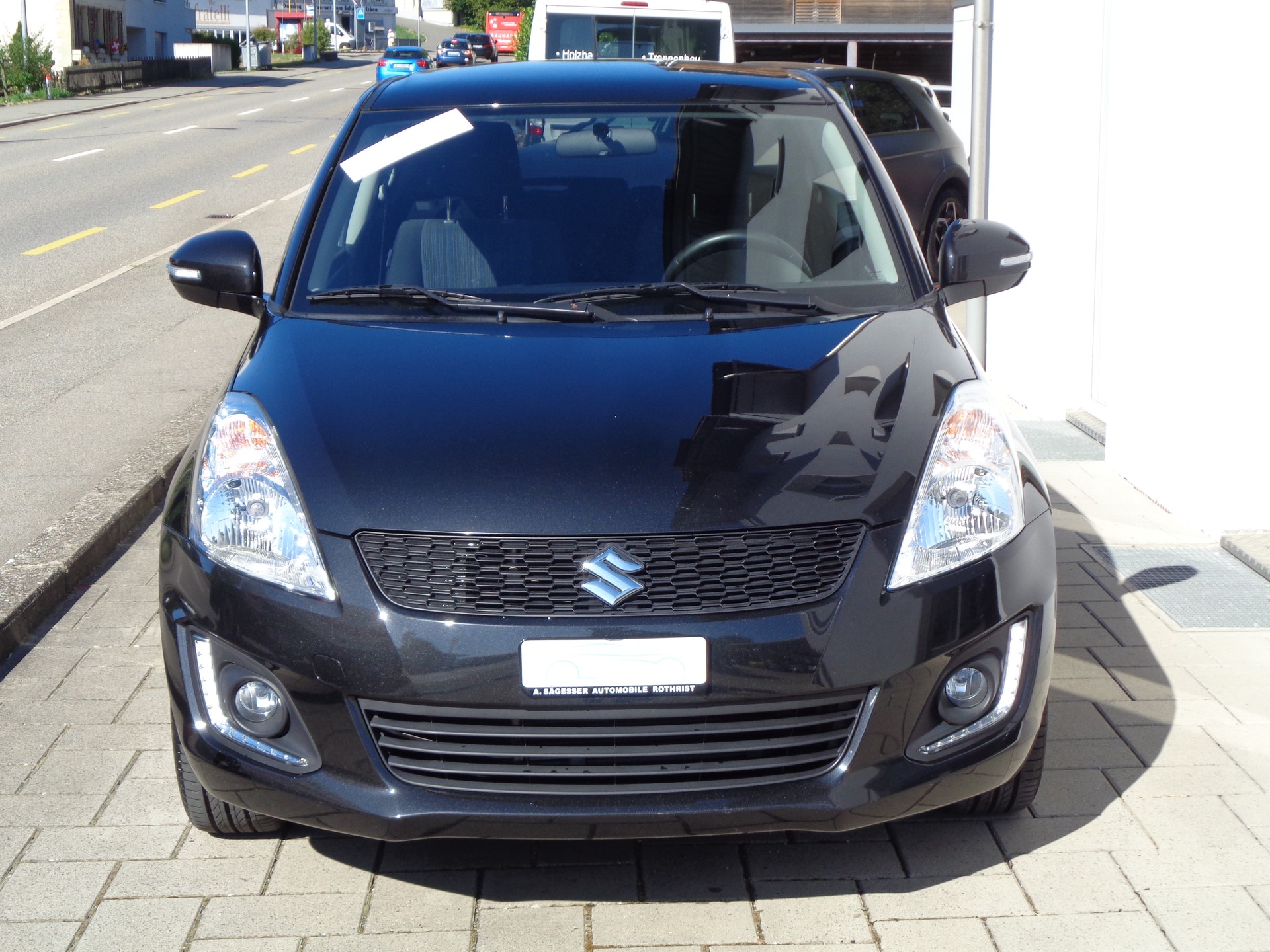 SUZUKI Swift 1.2i 16V PizSulai Top 4x4-image-2