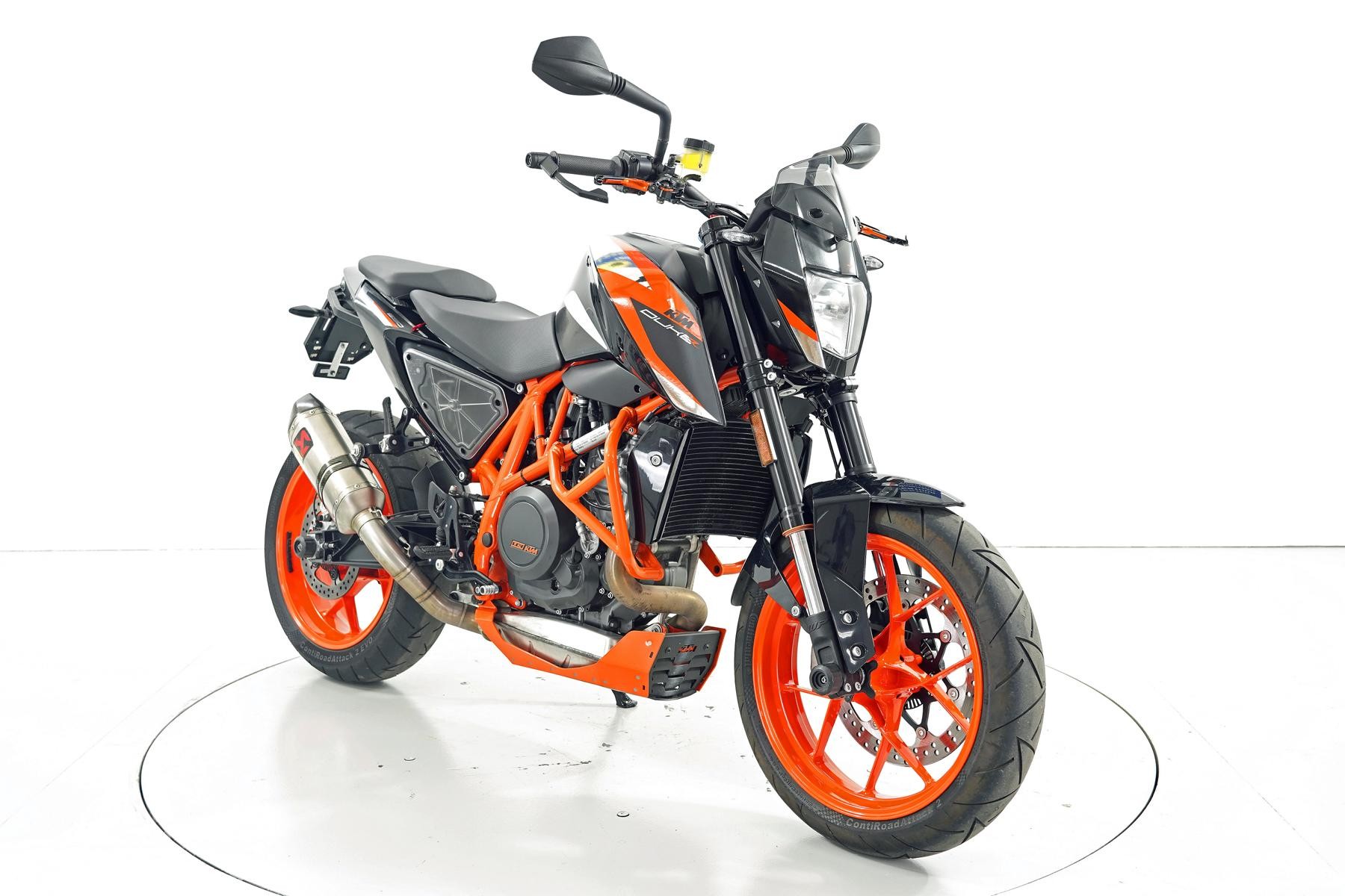 KTM Duke 690 R ABS-showroom-element-1
