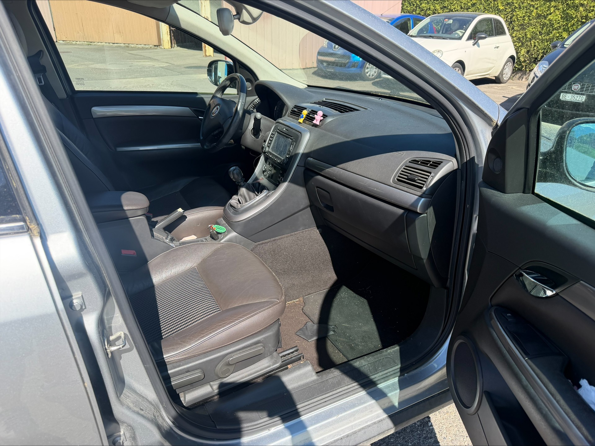 FIAT Croma 1.9 16V JTD Emotion-image-2