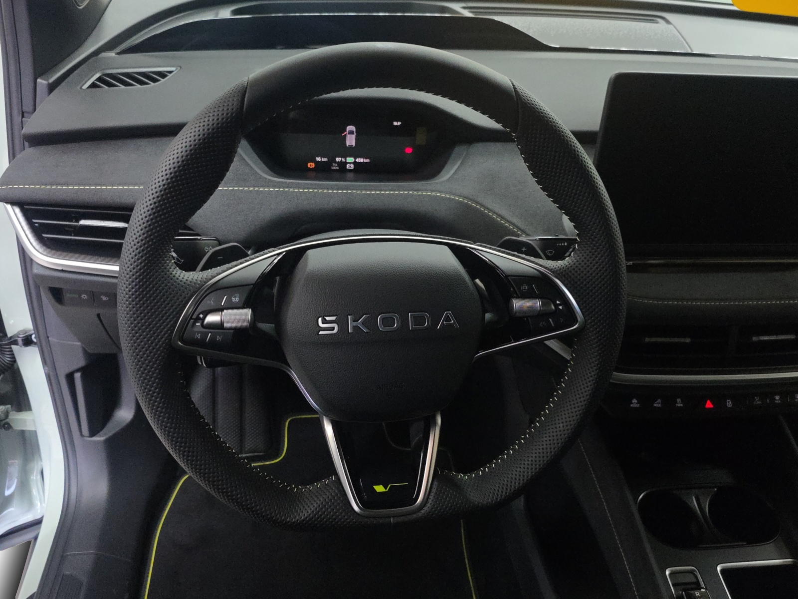 SKODA Elroq RS 4x4-image-9