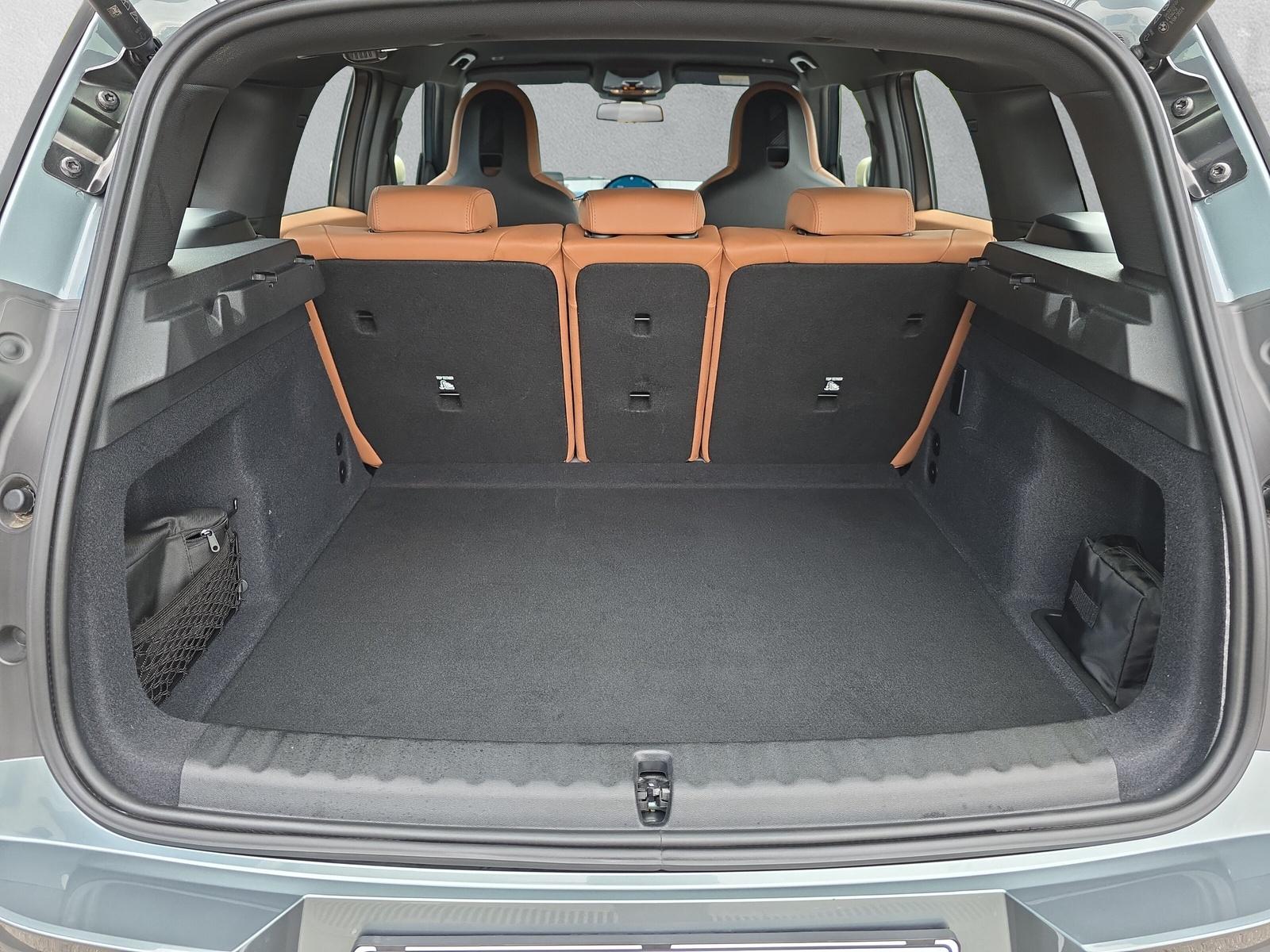 MINI Countryman SE ALL4 U25 (CH) ** Smokey Green ** 100 % électrique **-image-10