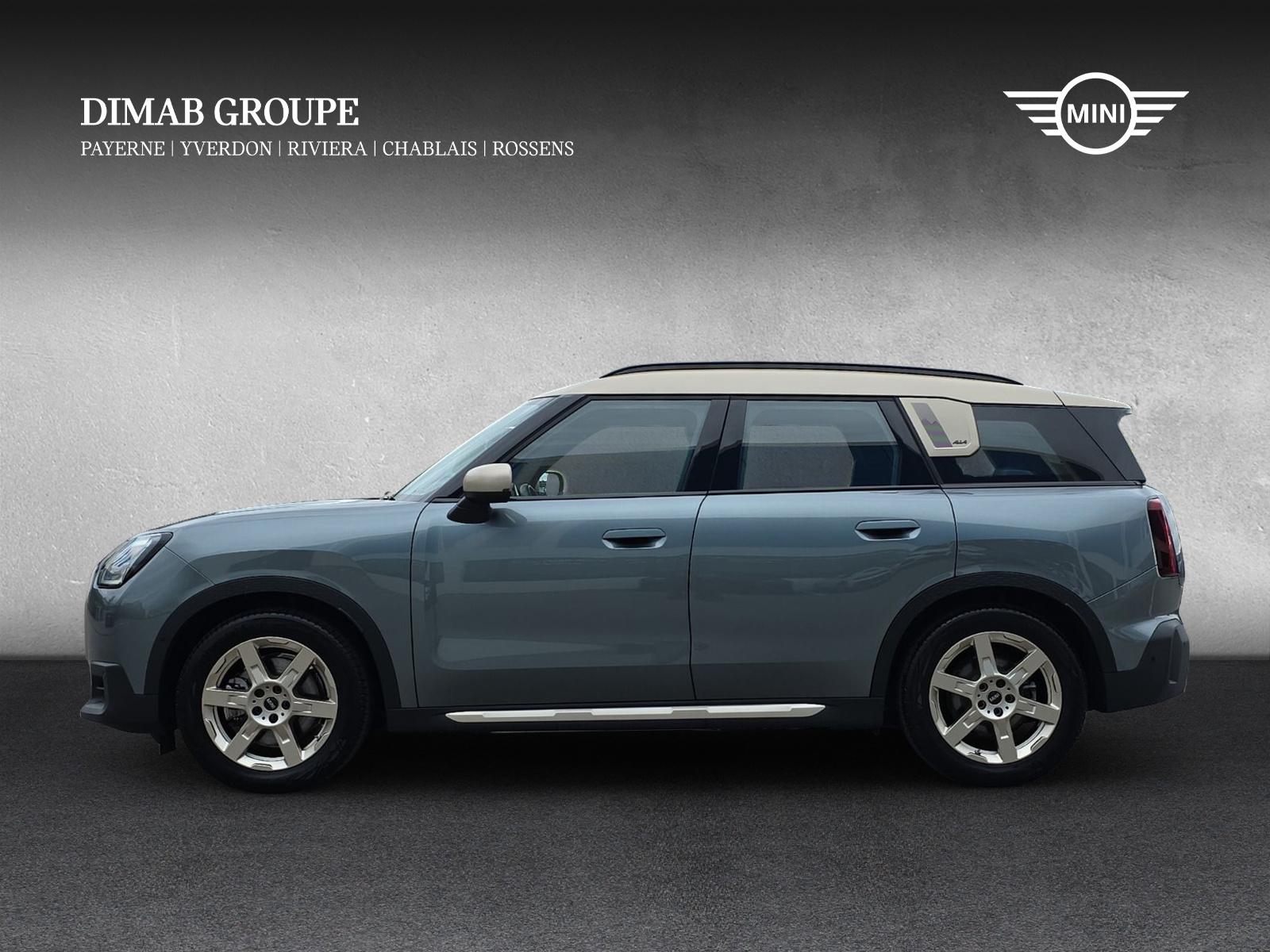 MINI Countryman SE ALL4 U25 (CH) ** Smokey Green ** 100 % électrique **-image-1