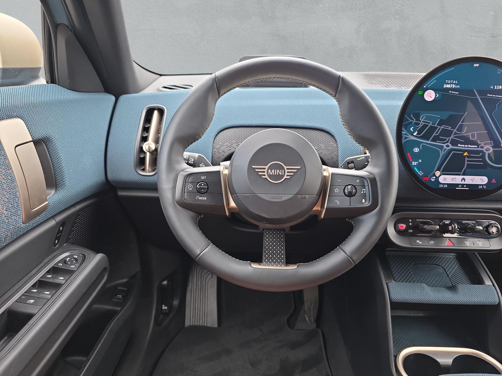 MINI Countryman SE ALL4 U25 (CH) ** Smokey Green ** 100 % électrique **-image-20