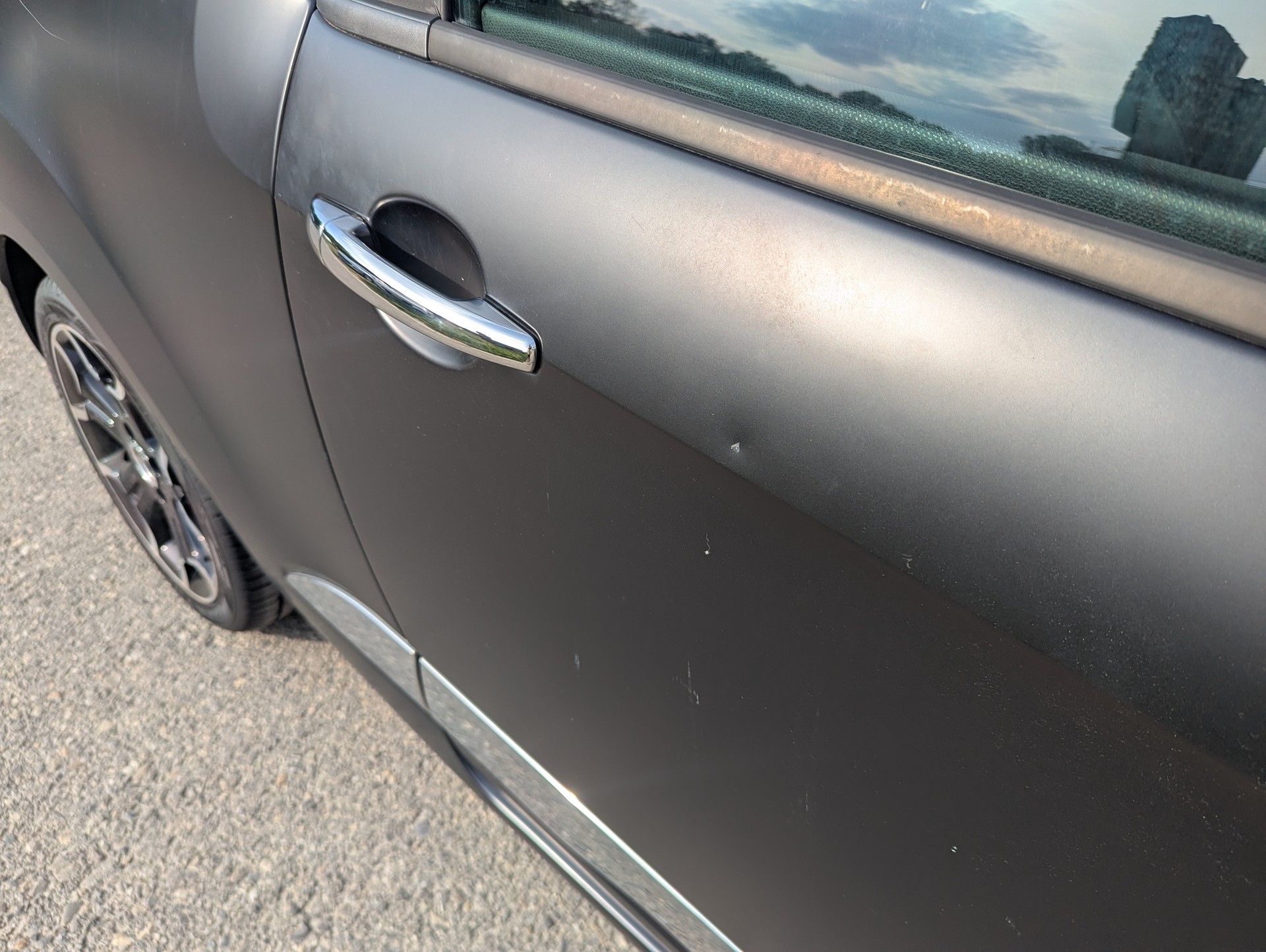 DS AUTOMOBILES DS3 1.6 THP Black & Silver-image-24