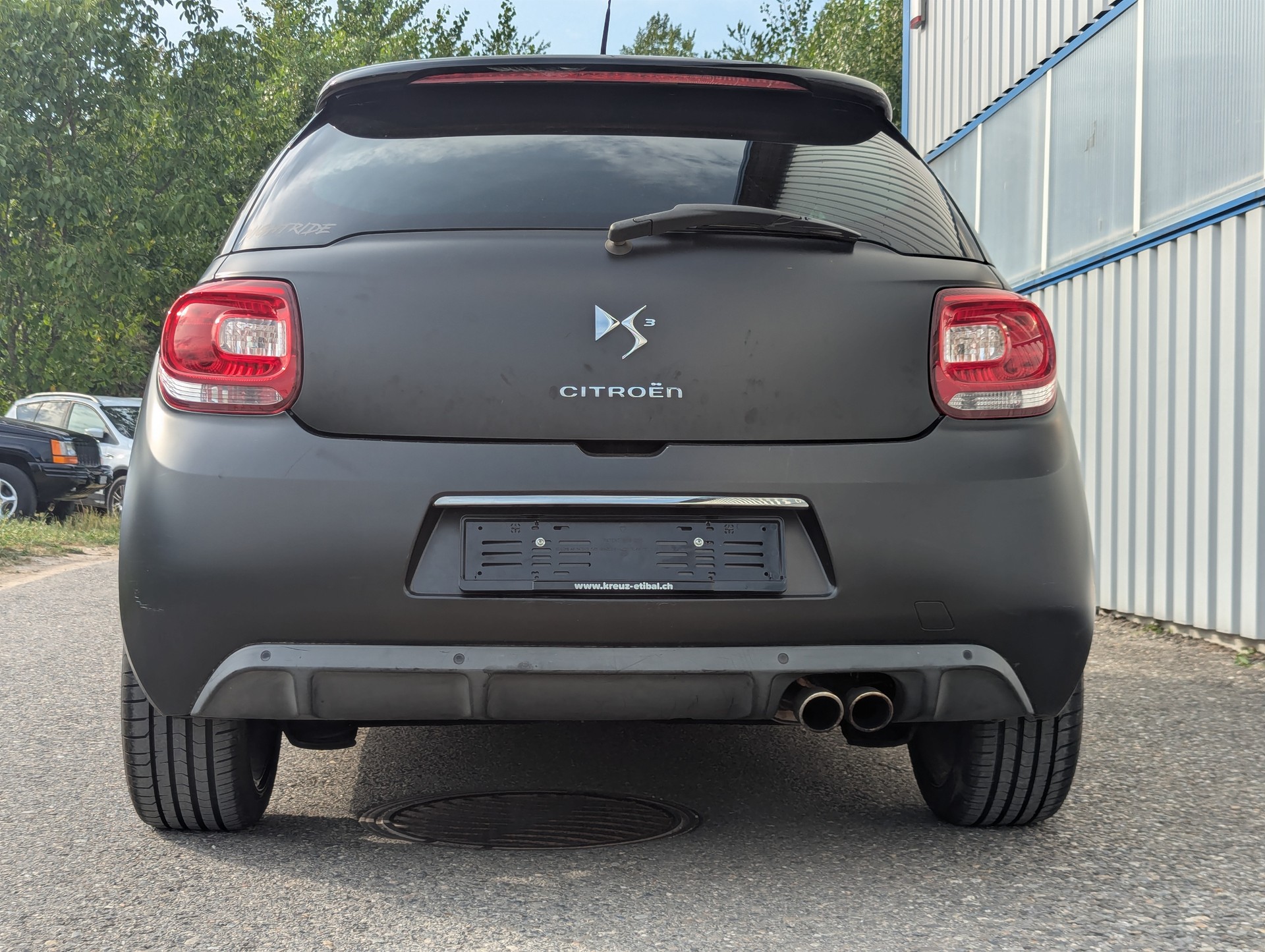 DS AUTOMOBILES DS3 1.6 THP Black & Silver-image-11