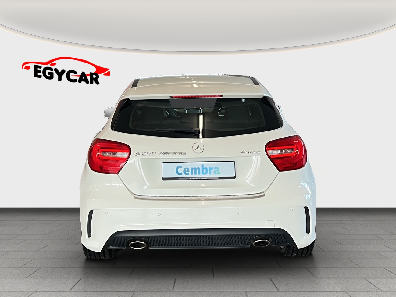 MERCEDES-BENZ A 250 AMG Line 4Matic 7G-DCT-image-3