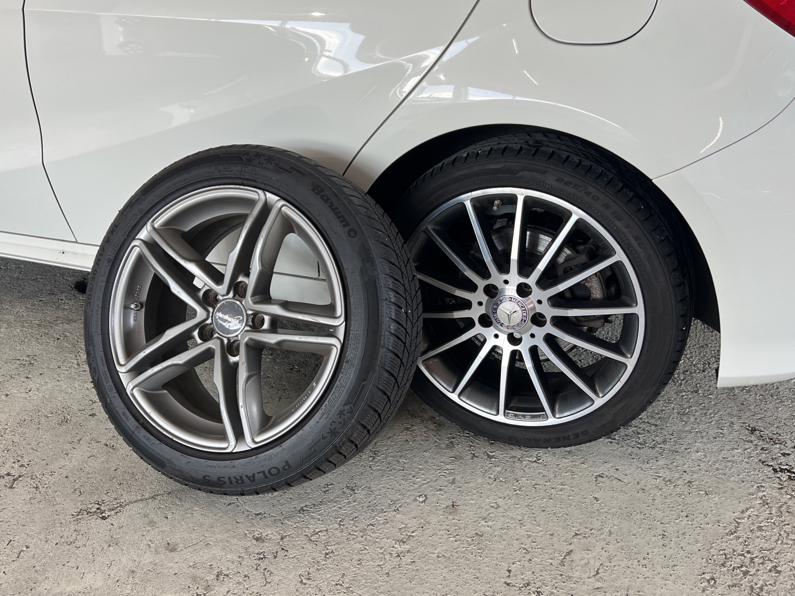 MERCEDES-BENZ A 250 AMG Line 4Matic 7G-DCT-image-17