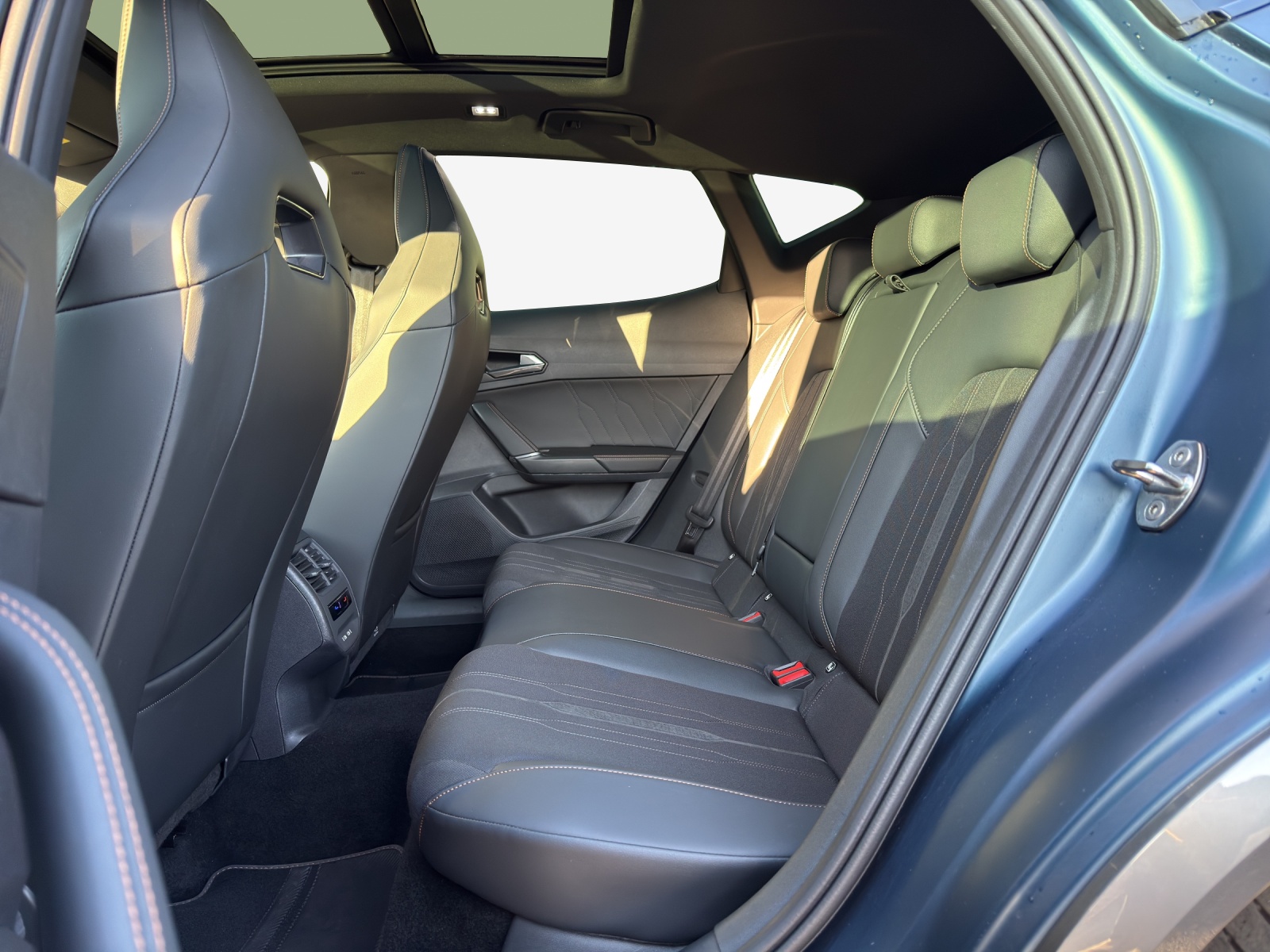 CUPRA Formentor 1.4 e-HYBRID pHEV VZ DSG-image-12