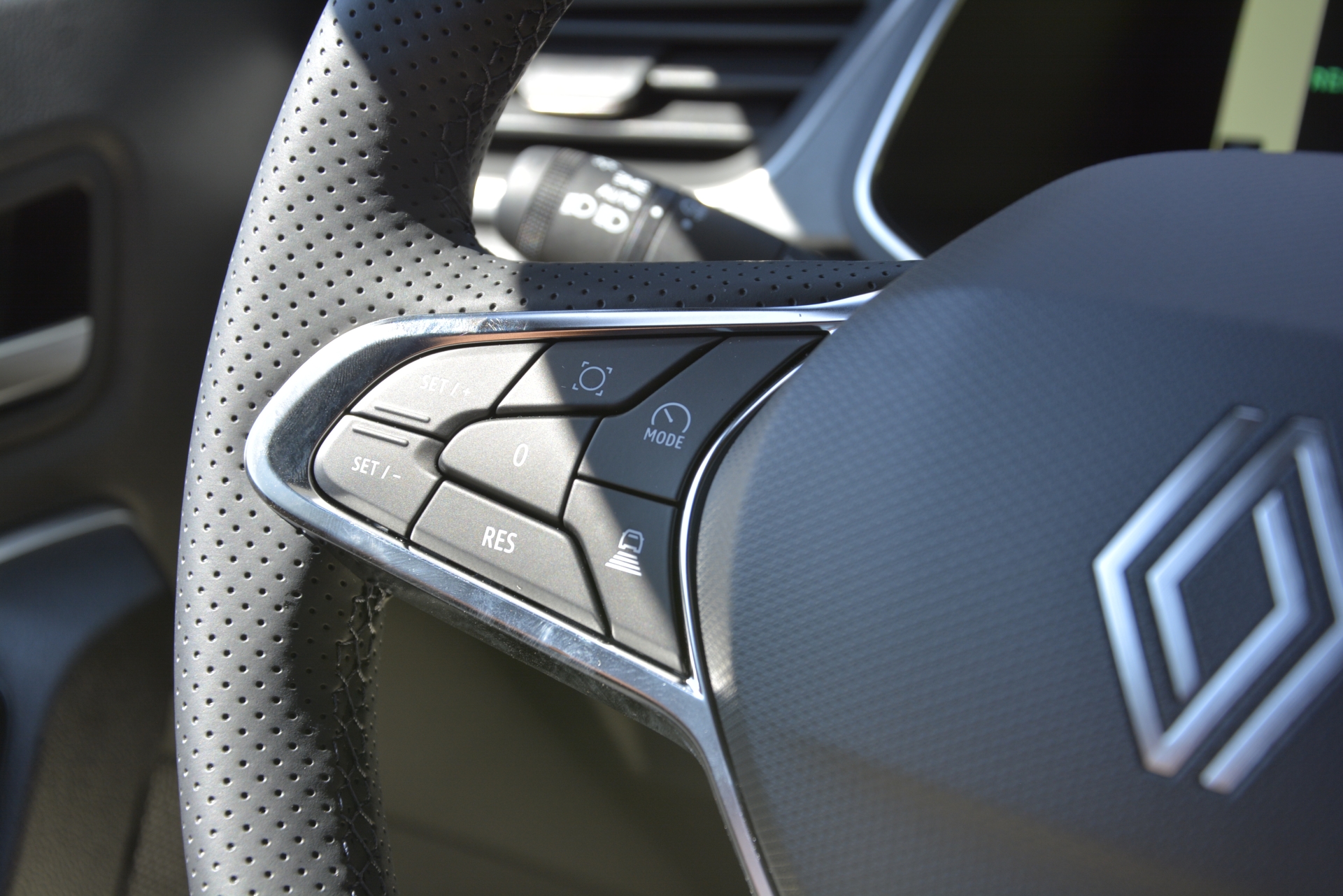 RENAULT CAPTUR E-TECH techno full hybrid E-Tech 160-image-11