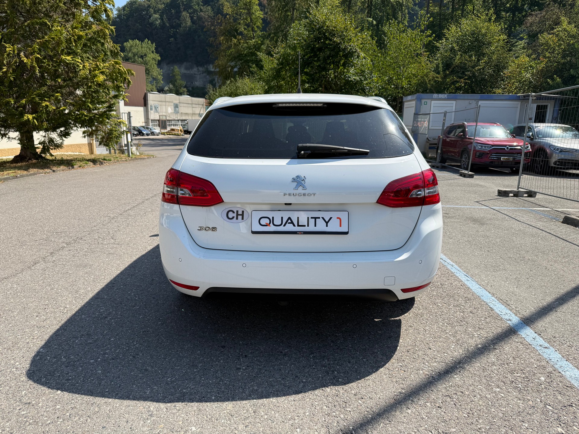 PEUGEOT 308 SW 1.5 BlueHDI Active Pack EAT8-image-4