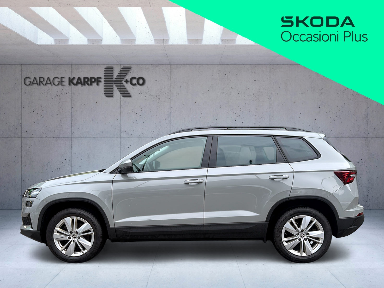 SKODA Karoq 1.5 TSI Selection DSG-image-1