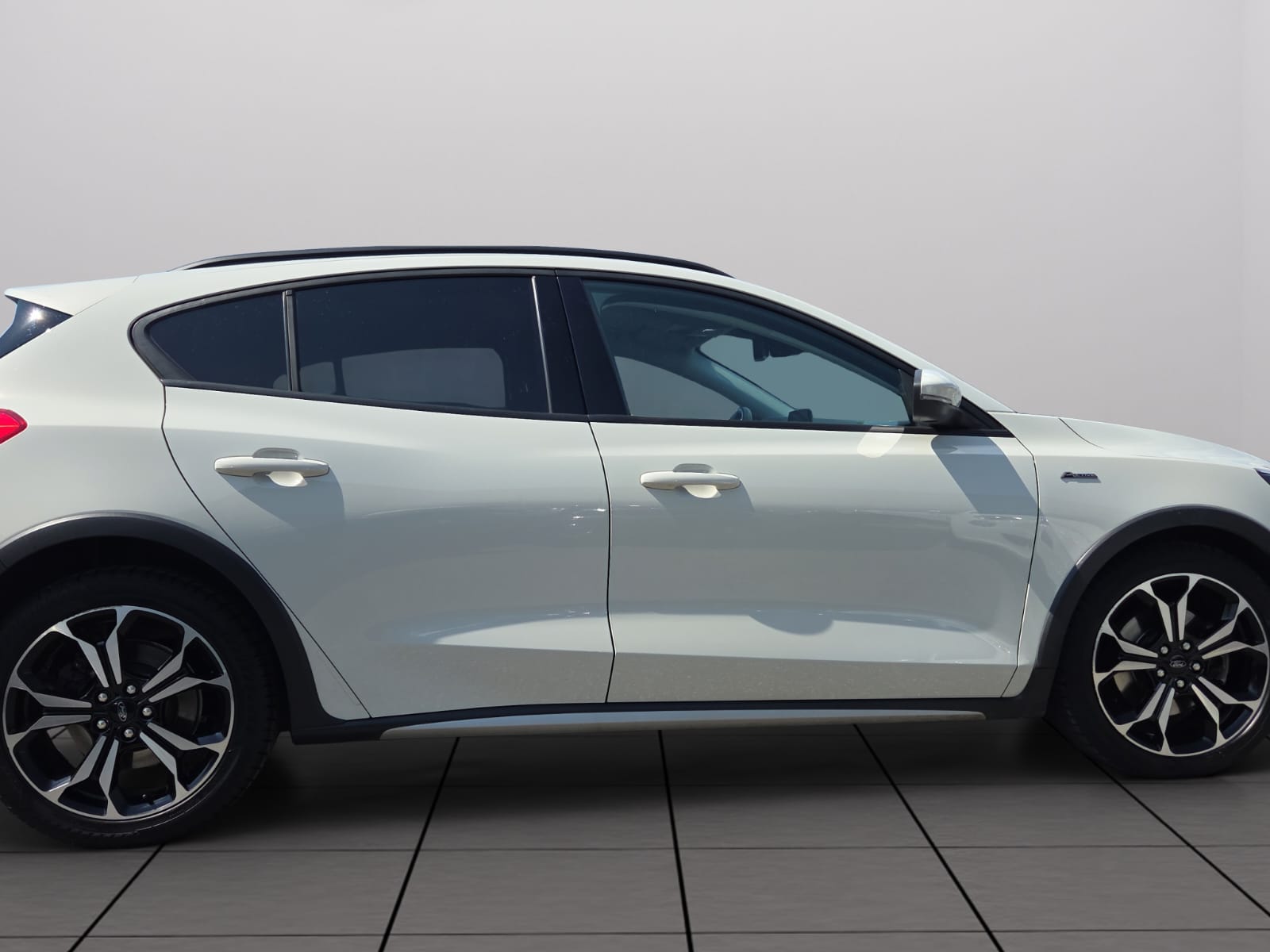 FORD Focus 1.0 SCTi Active Automatic-image-7