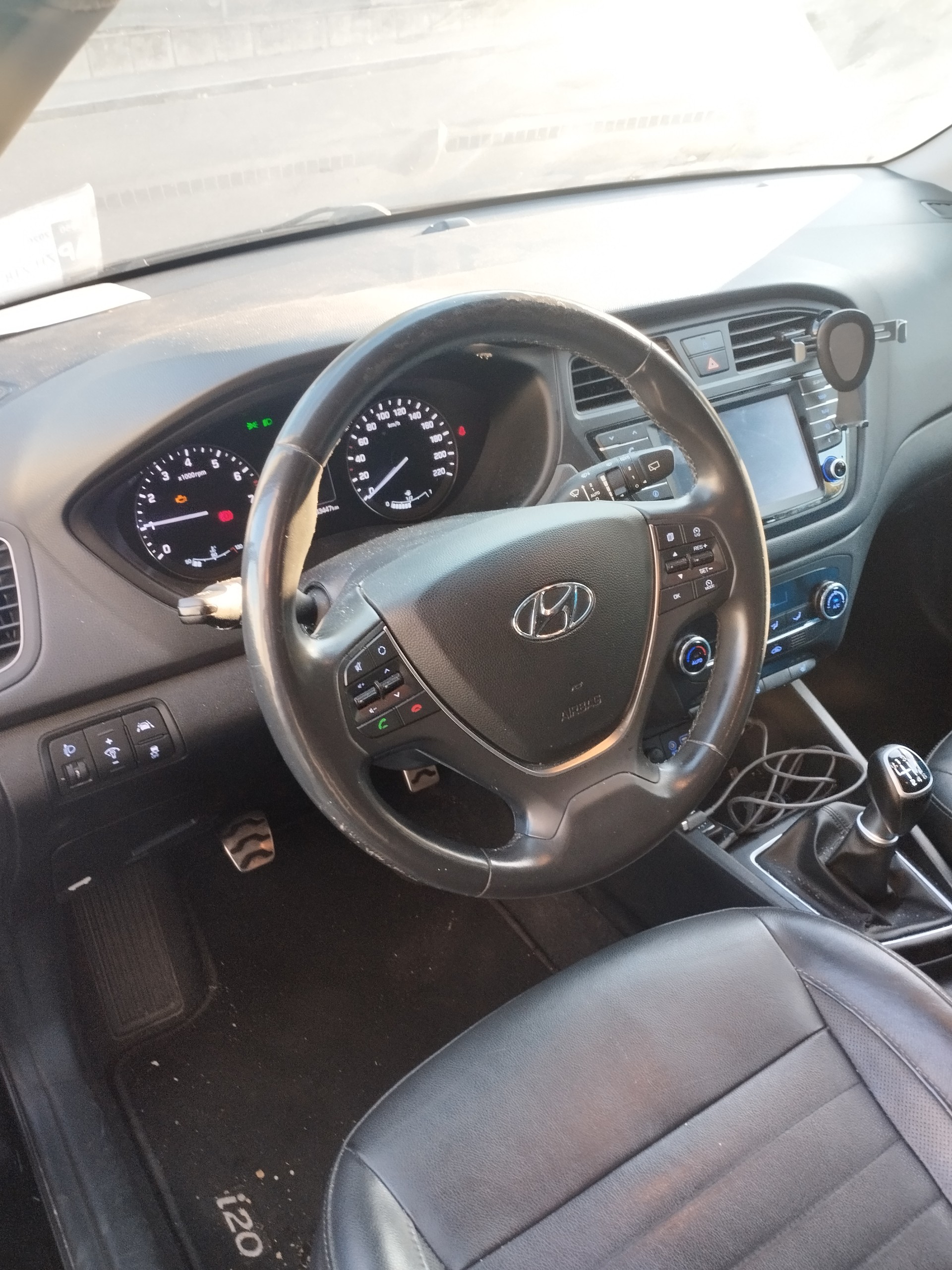 HYUNDAI 1.0 T-GDi 120 Amplia-image-4