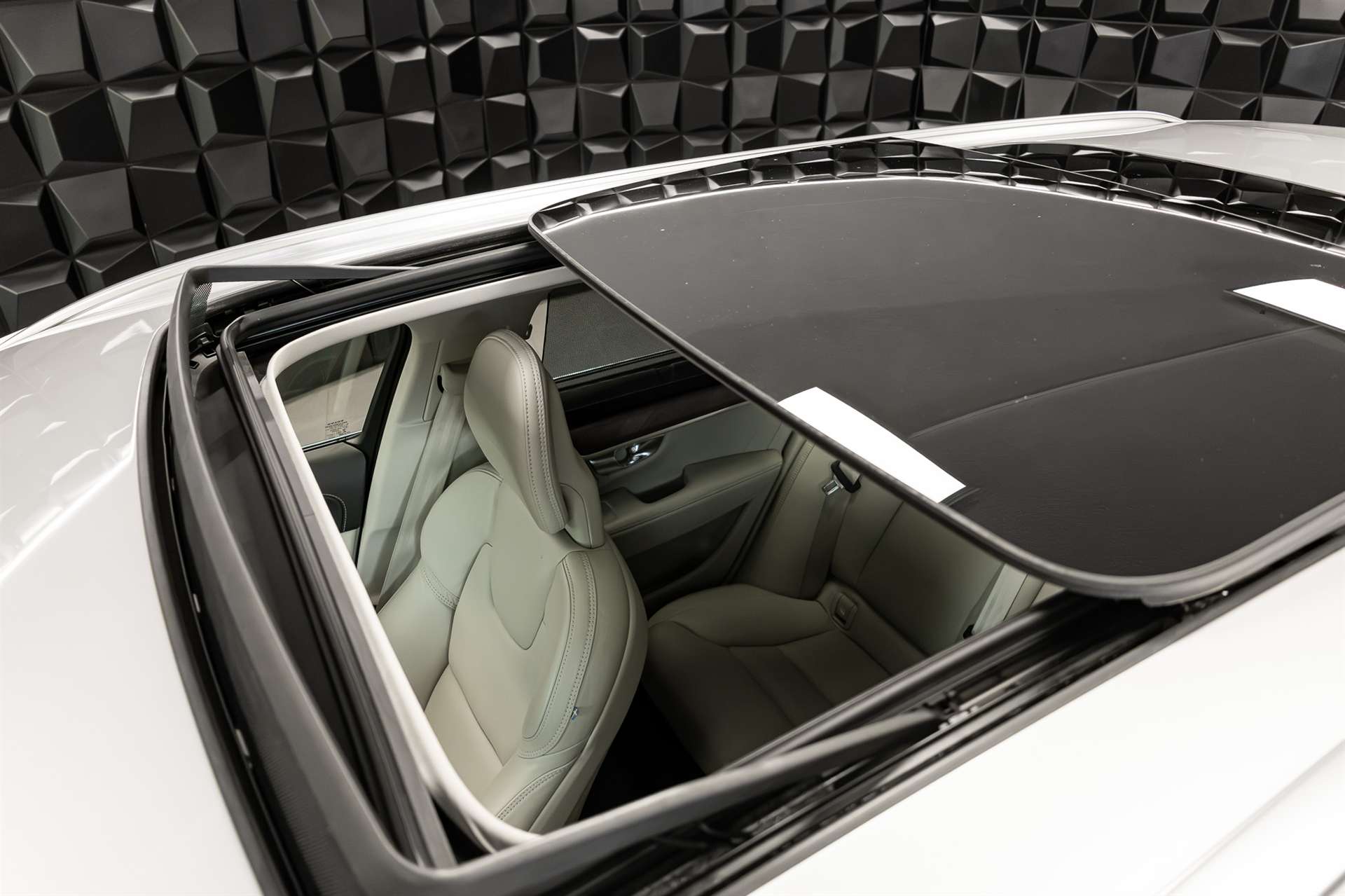 VOLVO V90 D5 AWD Inscription Geartronic Powerpulse-image-5