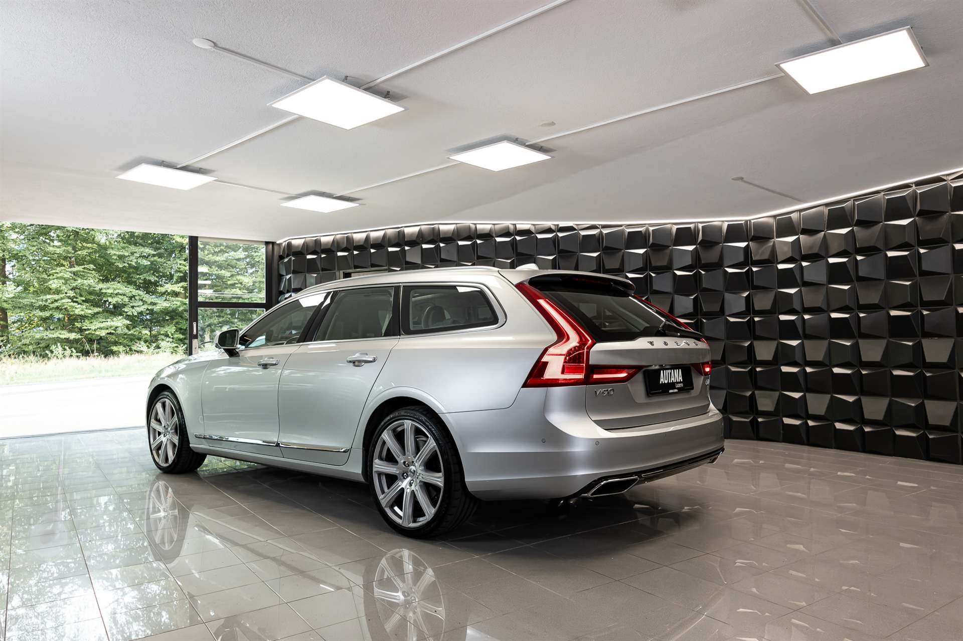 VOLVO V90 D5 AWD Inscription Geartronic Powerpulse-image-2
