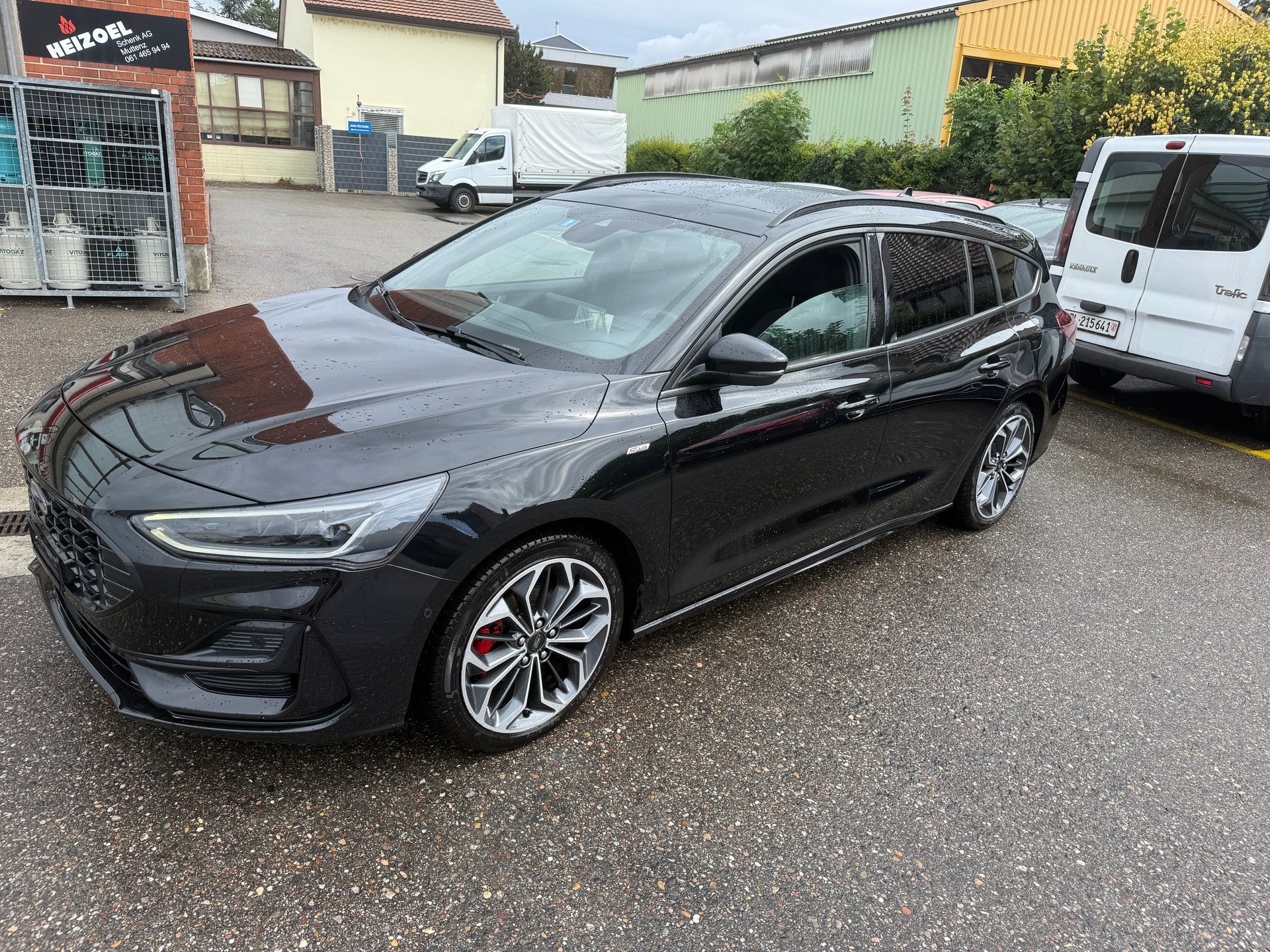 FORD Focus 1.0 MHEV ST-Line X Automat-image-1