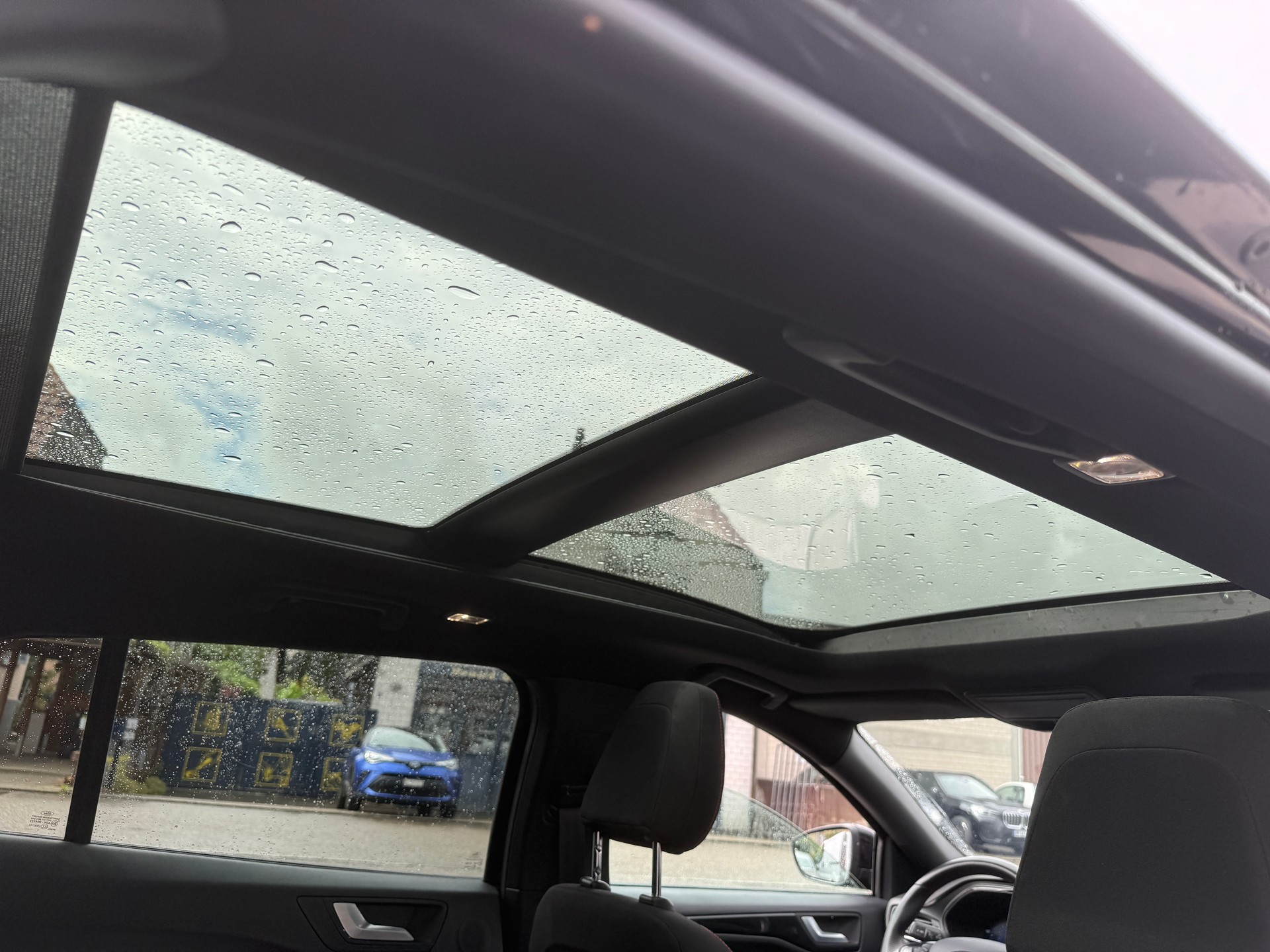 FORD Focus 1.0 MHEV ST-Line X Automat-image-6
