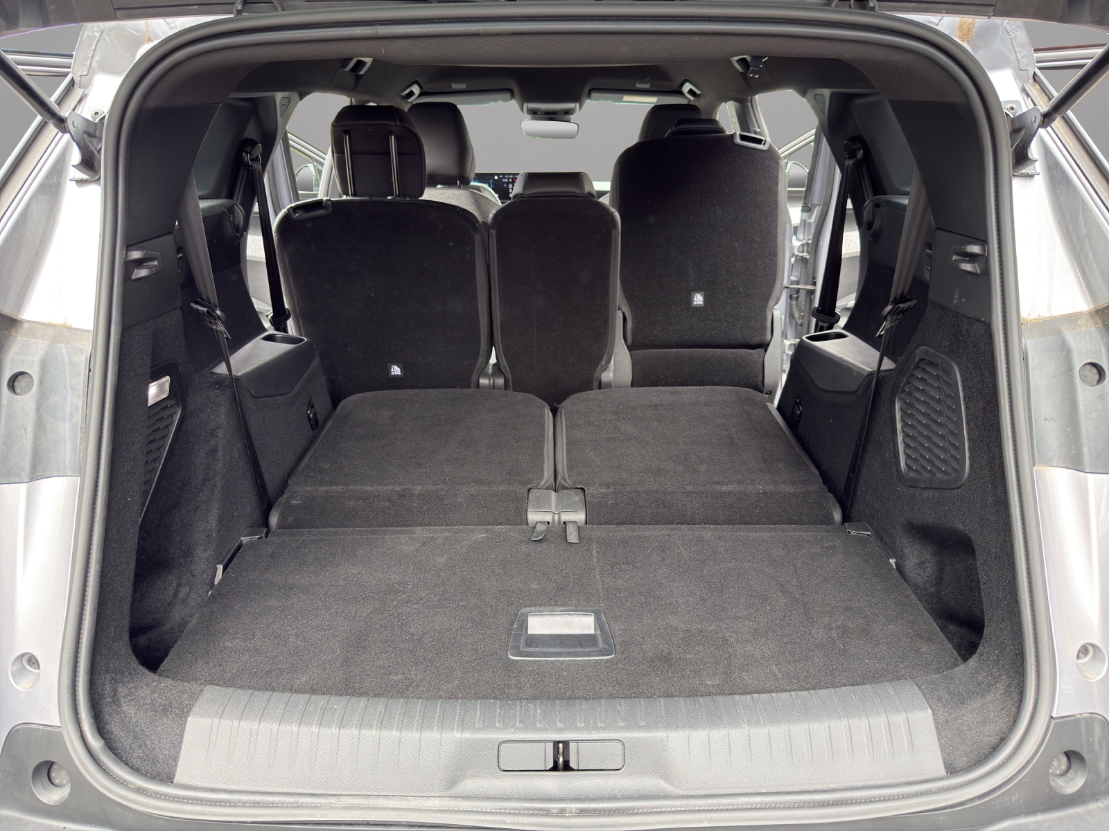 PEUGEOT 5008 145 Hybrid e-DCS6 Allure-image-21