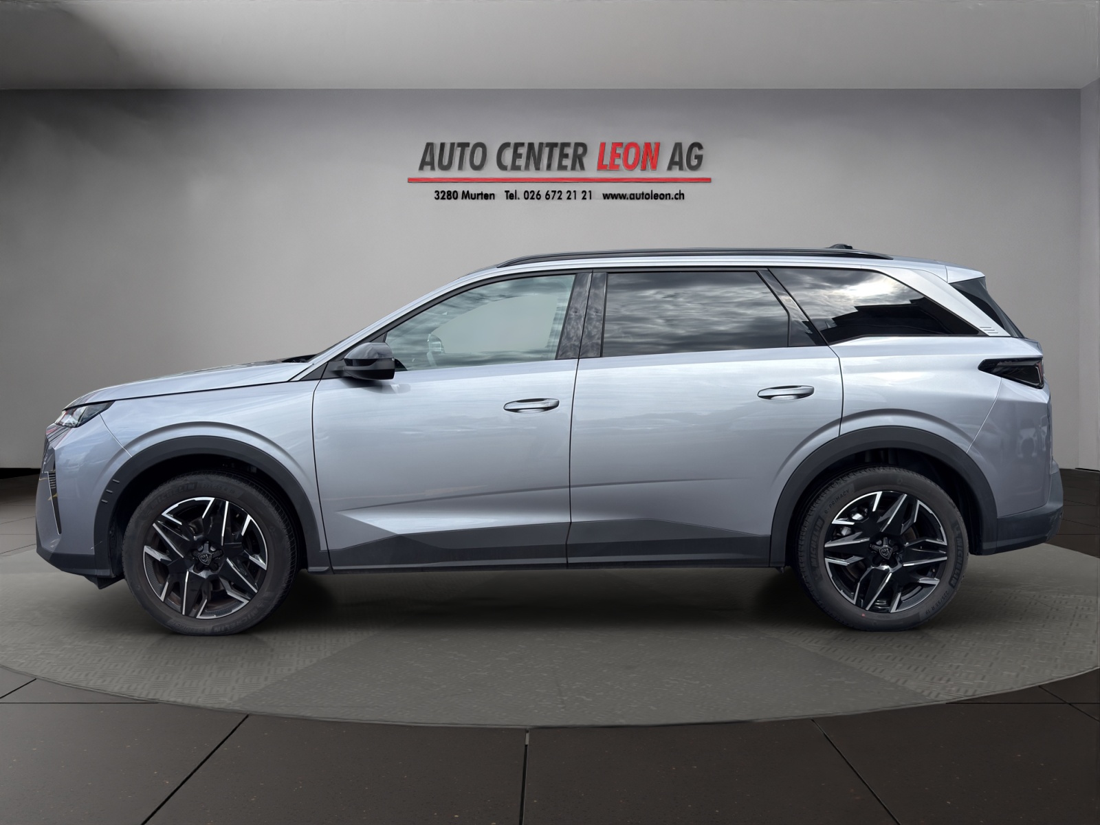 PEUGEOT 5008 145 Hybrid e-DCS6 Allure-showroom-element-2