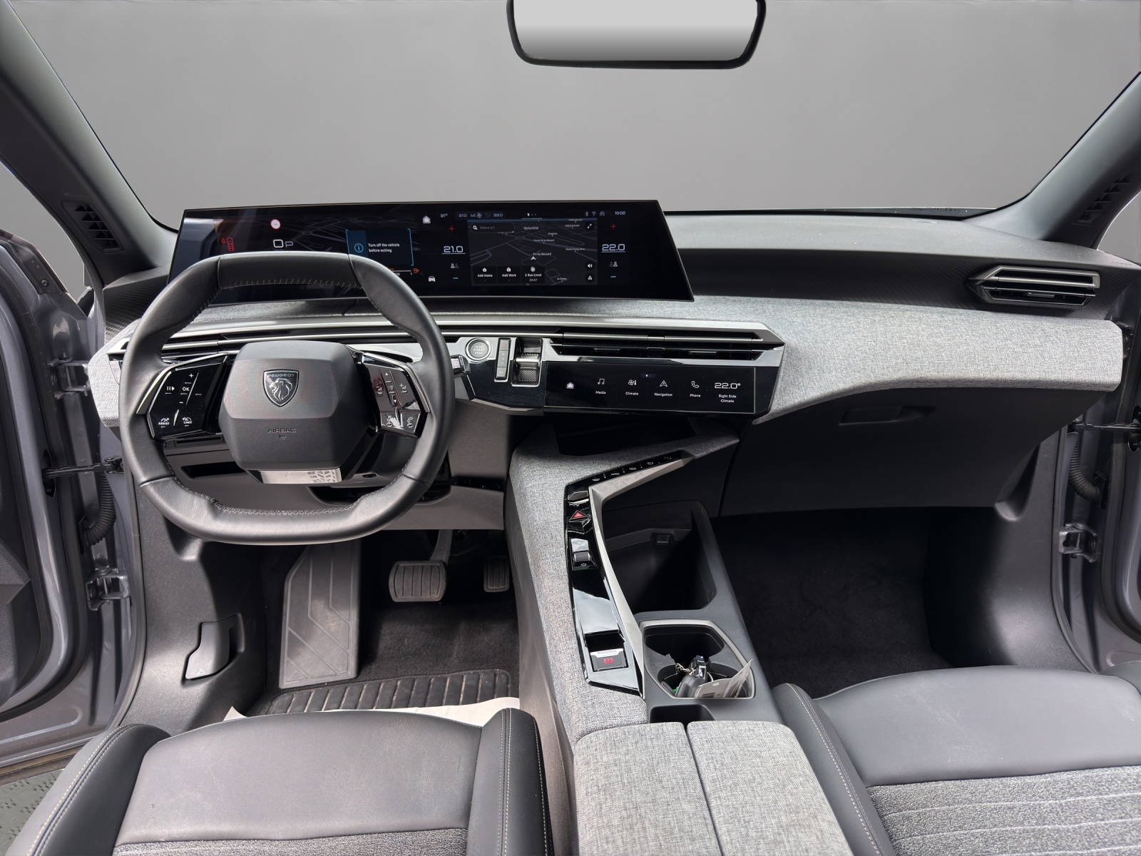 PEUGEOT 5008 145 Hybrid e-DCS6 Allure-image-13