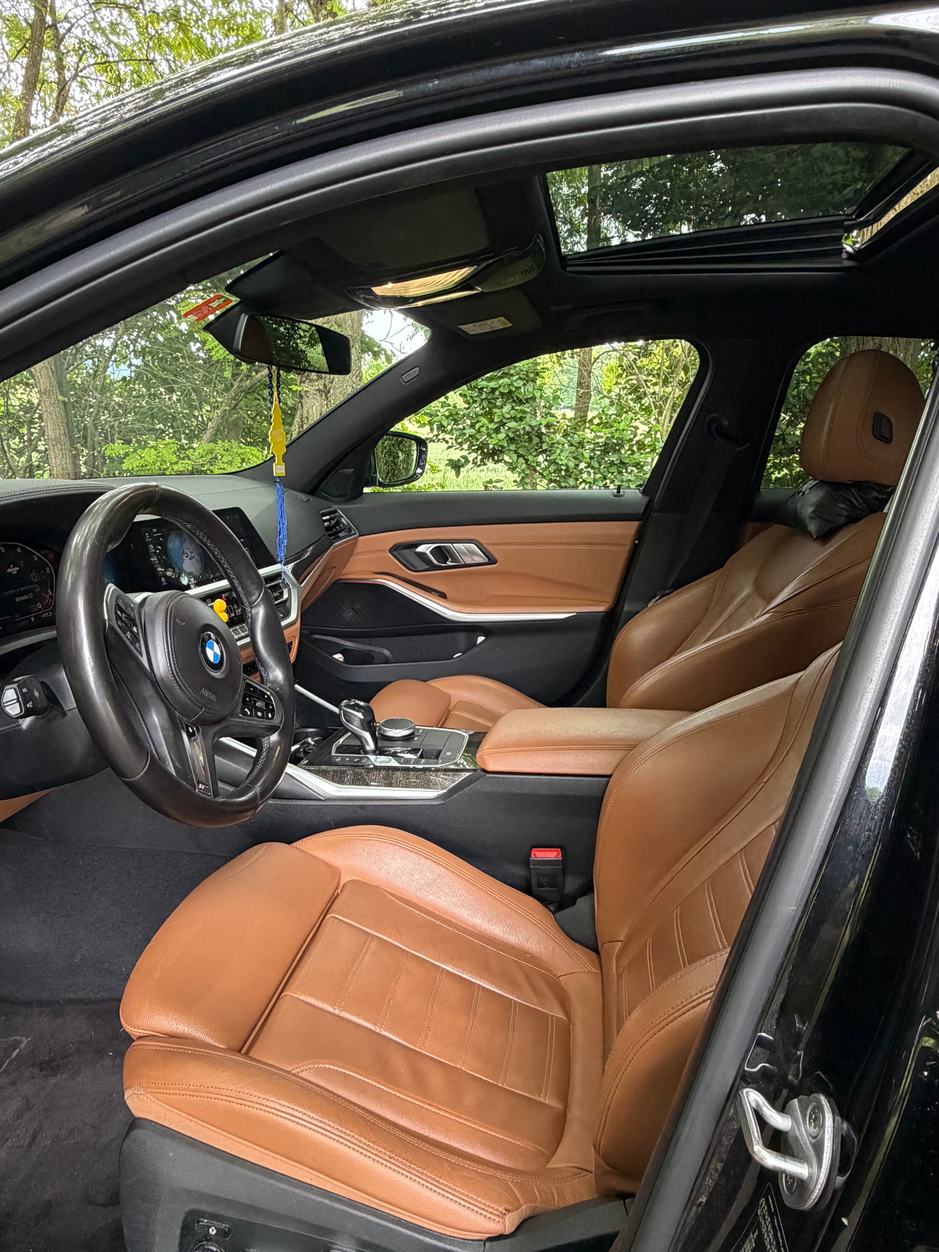 BMW 330d xDrive-image-4