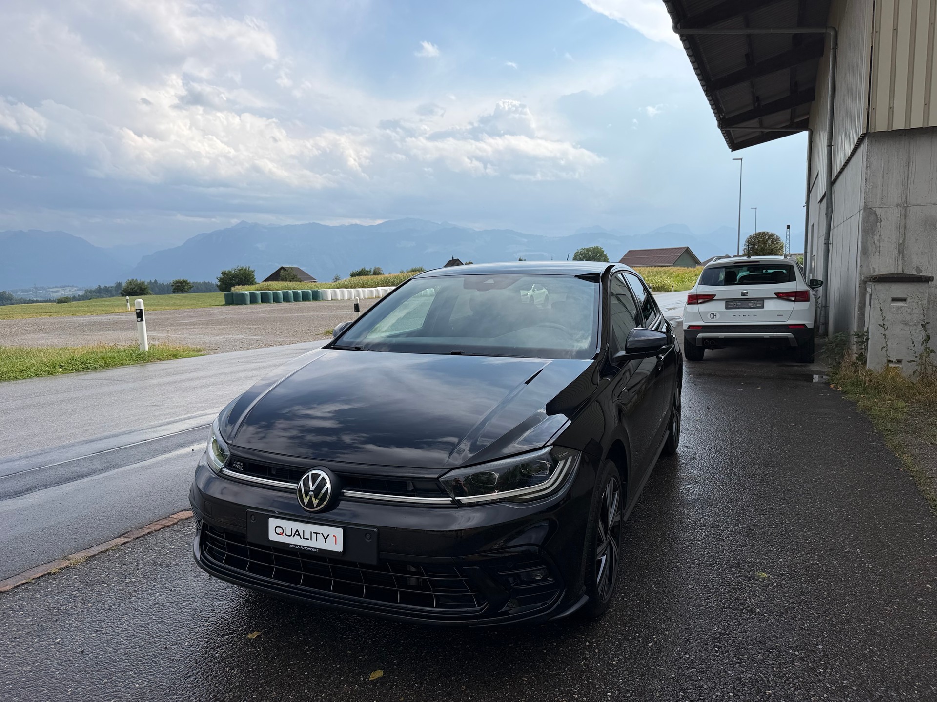 VW Polo 1.0 TSI R-Line DSG-image-3