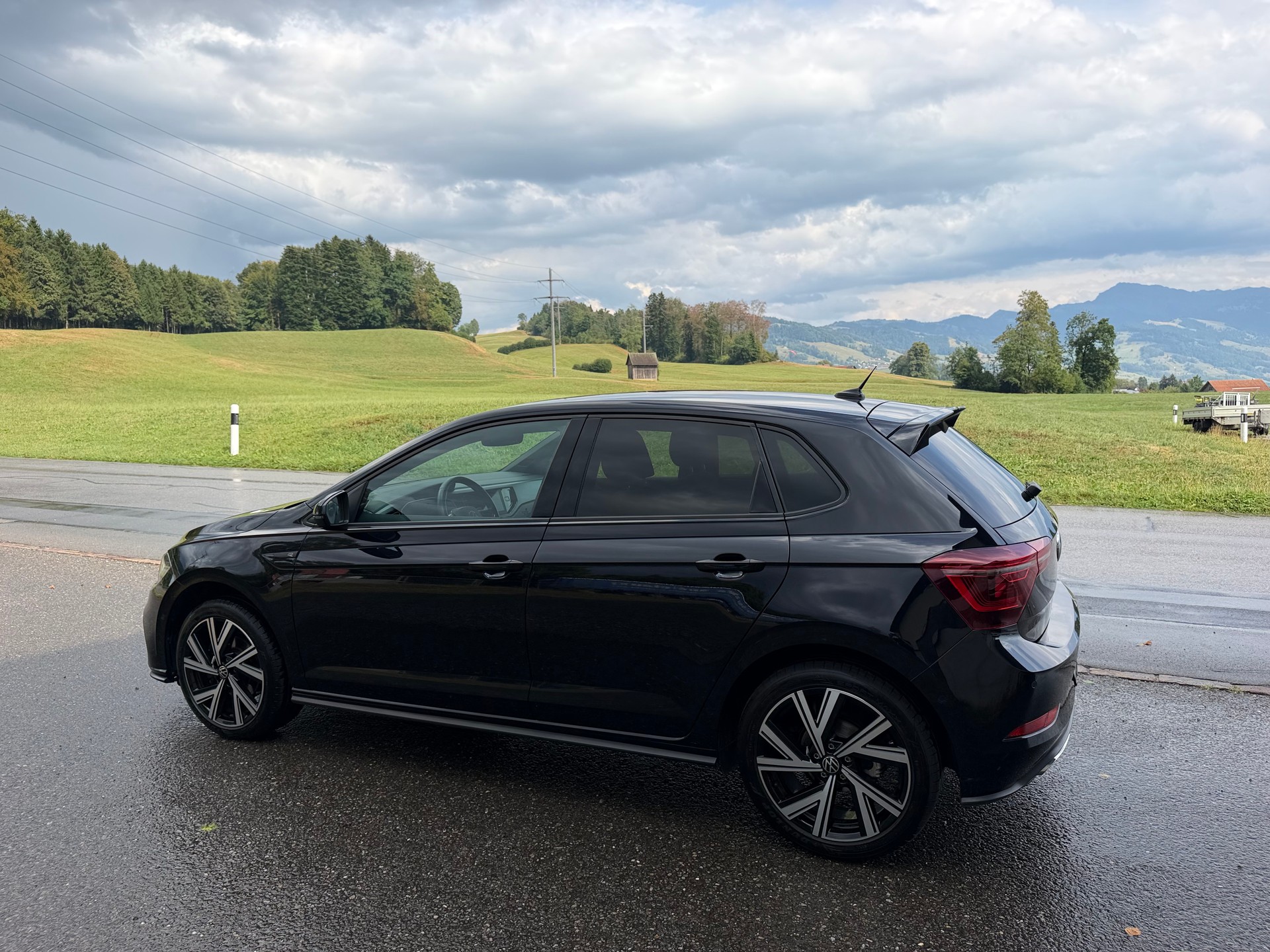 VW Polo 1.0 TSI R-Line DSG-image-7