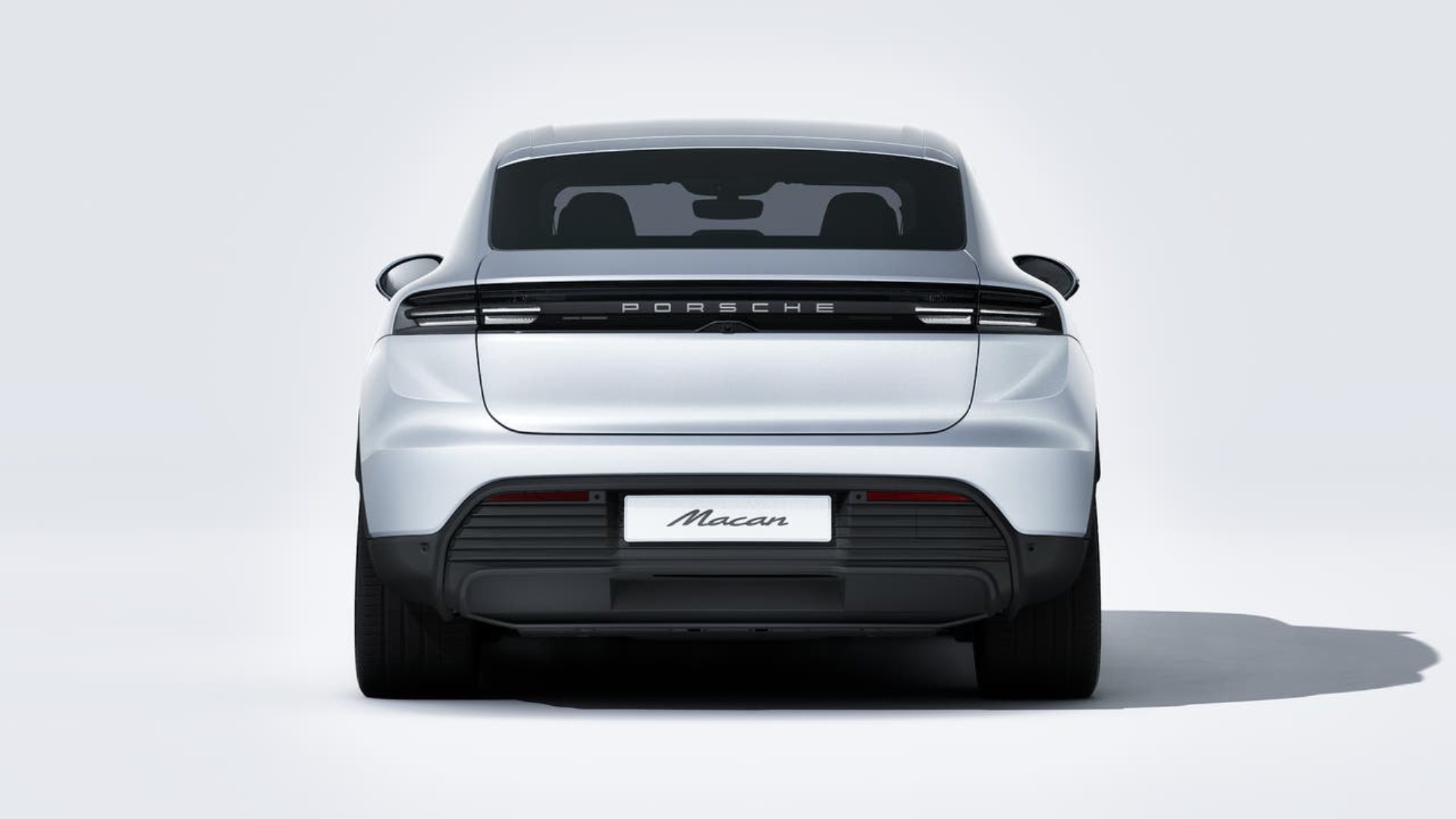 PORSCHE Macan 4-image-6