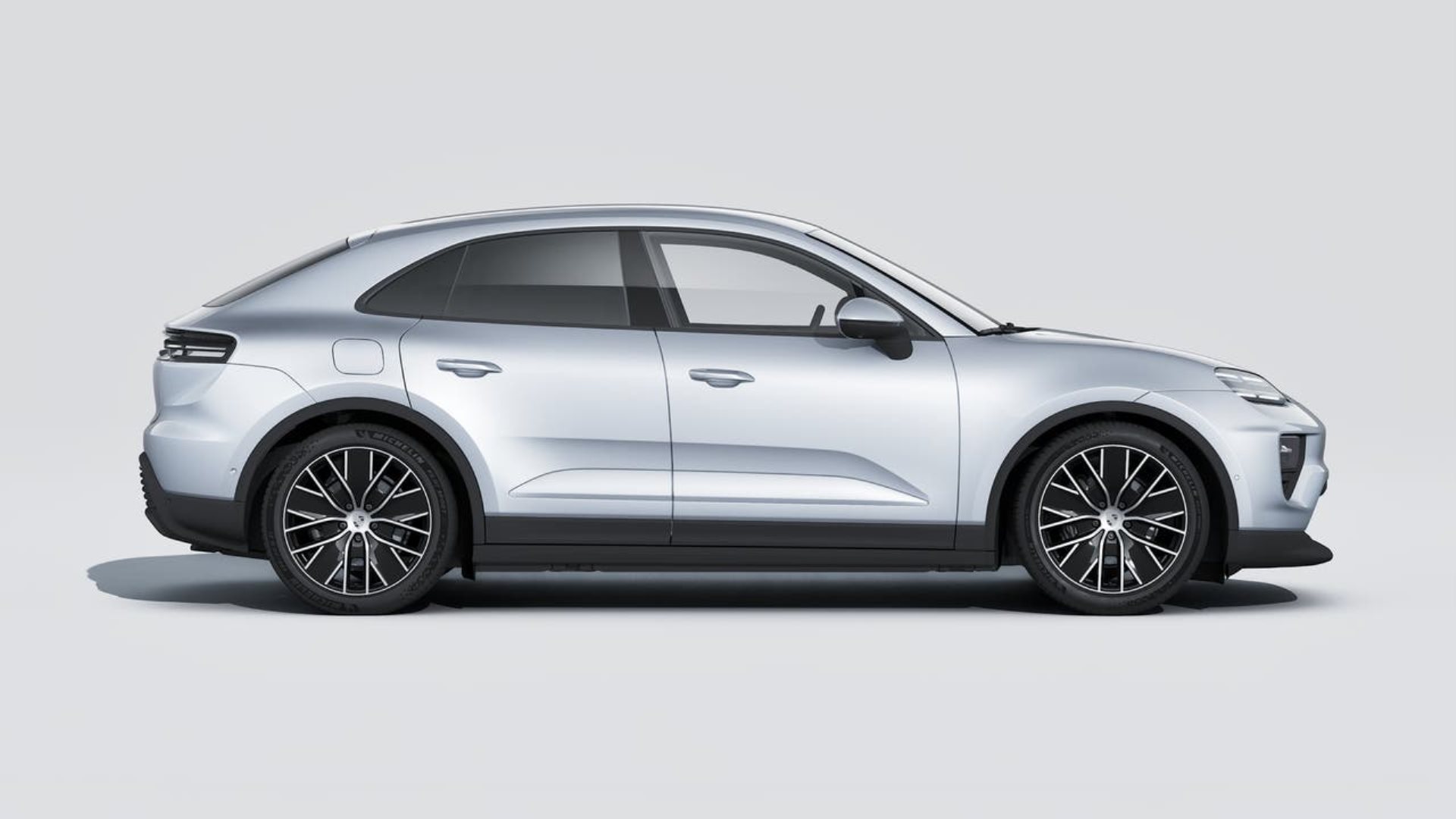 PORSCHE Macan 4-image-5