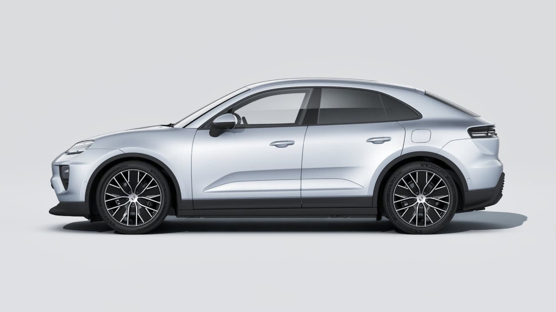 PORSCHE Macan 4-image-1