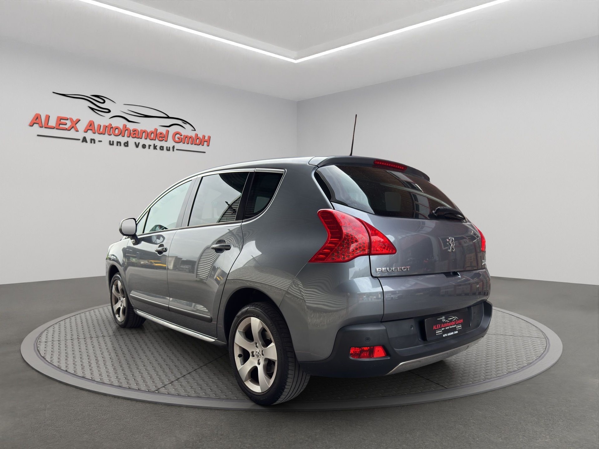 PEUGEOT 3008 1.6 16V T Sport-image-3
