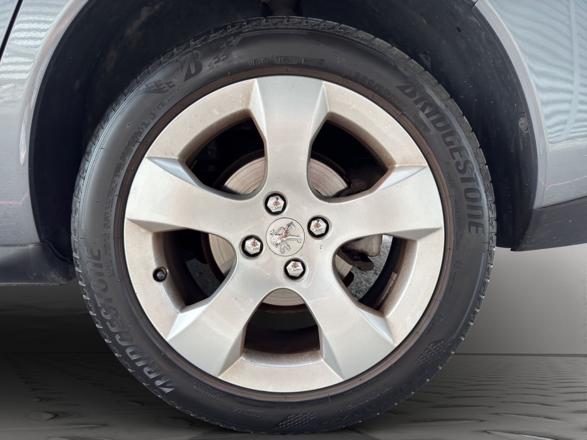 PEUGEOT 3008 1.6 16V T Sport-image-14