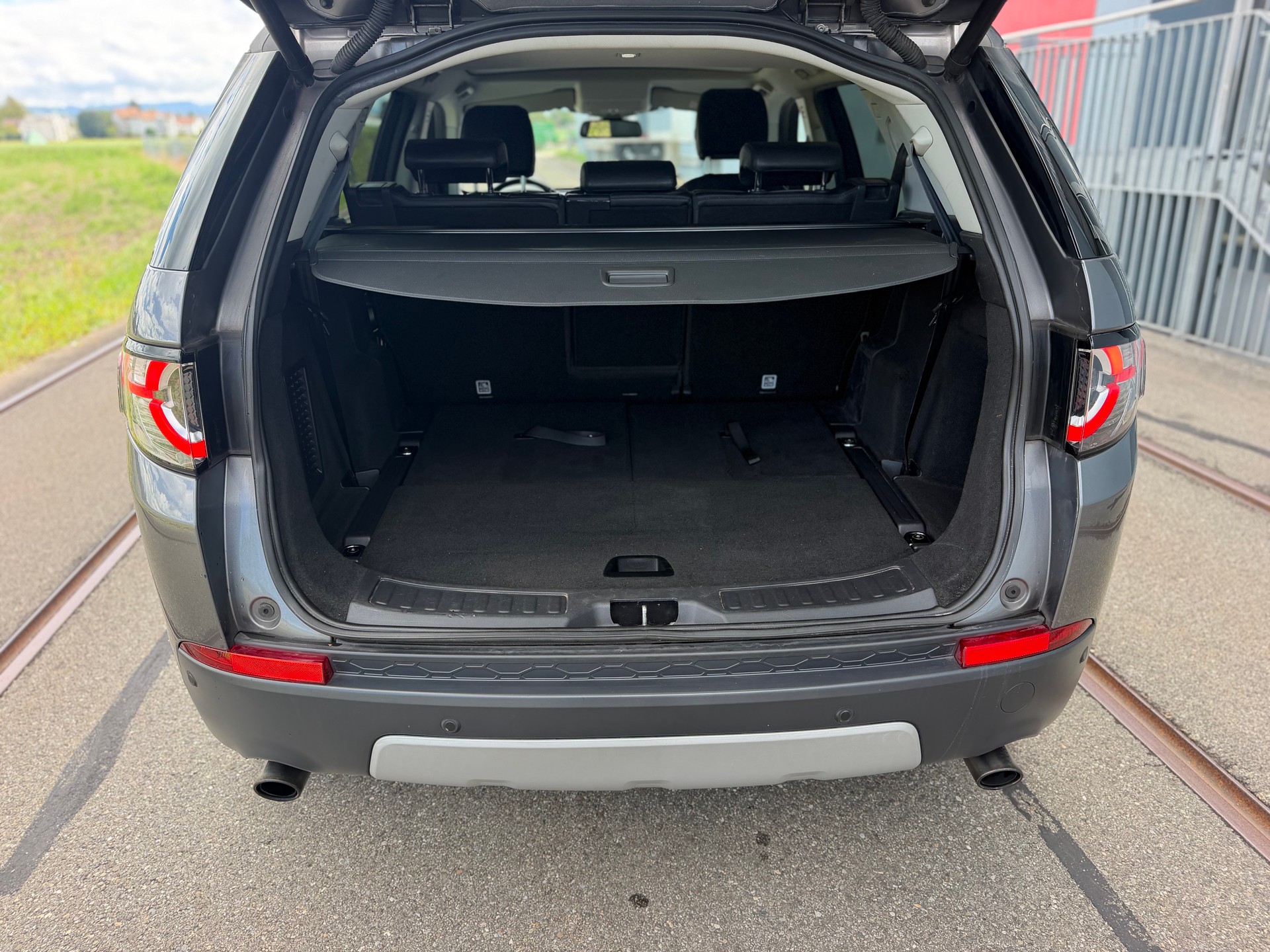 LAND ROVER Discovery Sport 2.0 Si4 S AT9-image-8