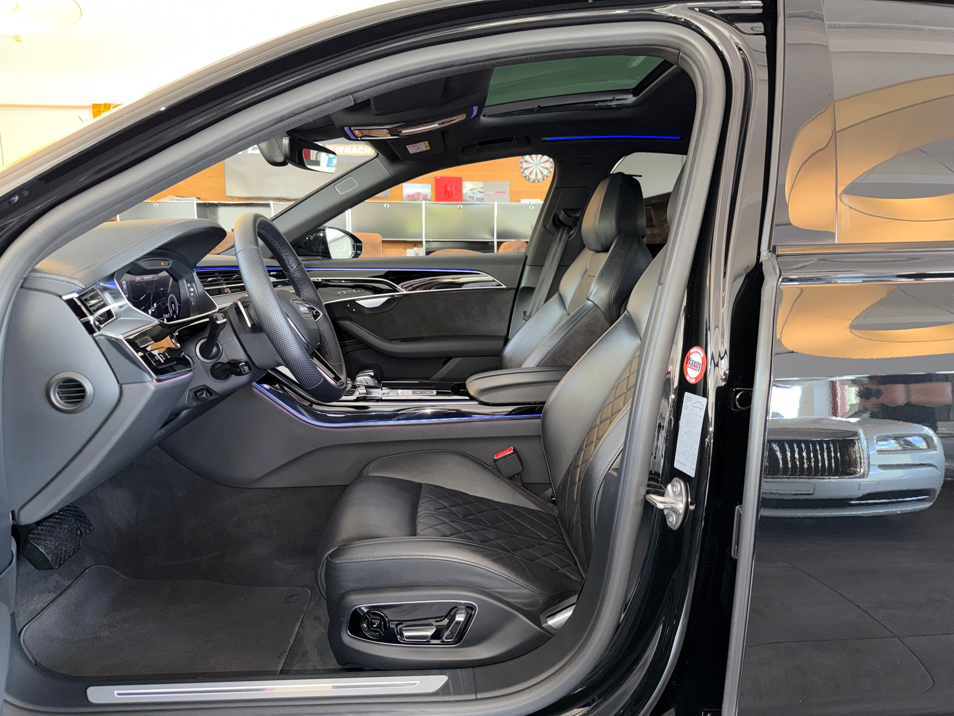 AUDI A8 50 TDI quattro tiptronic-image-9