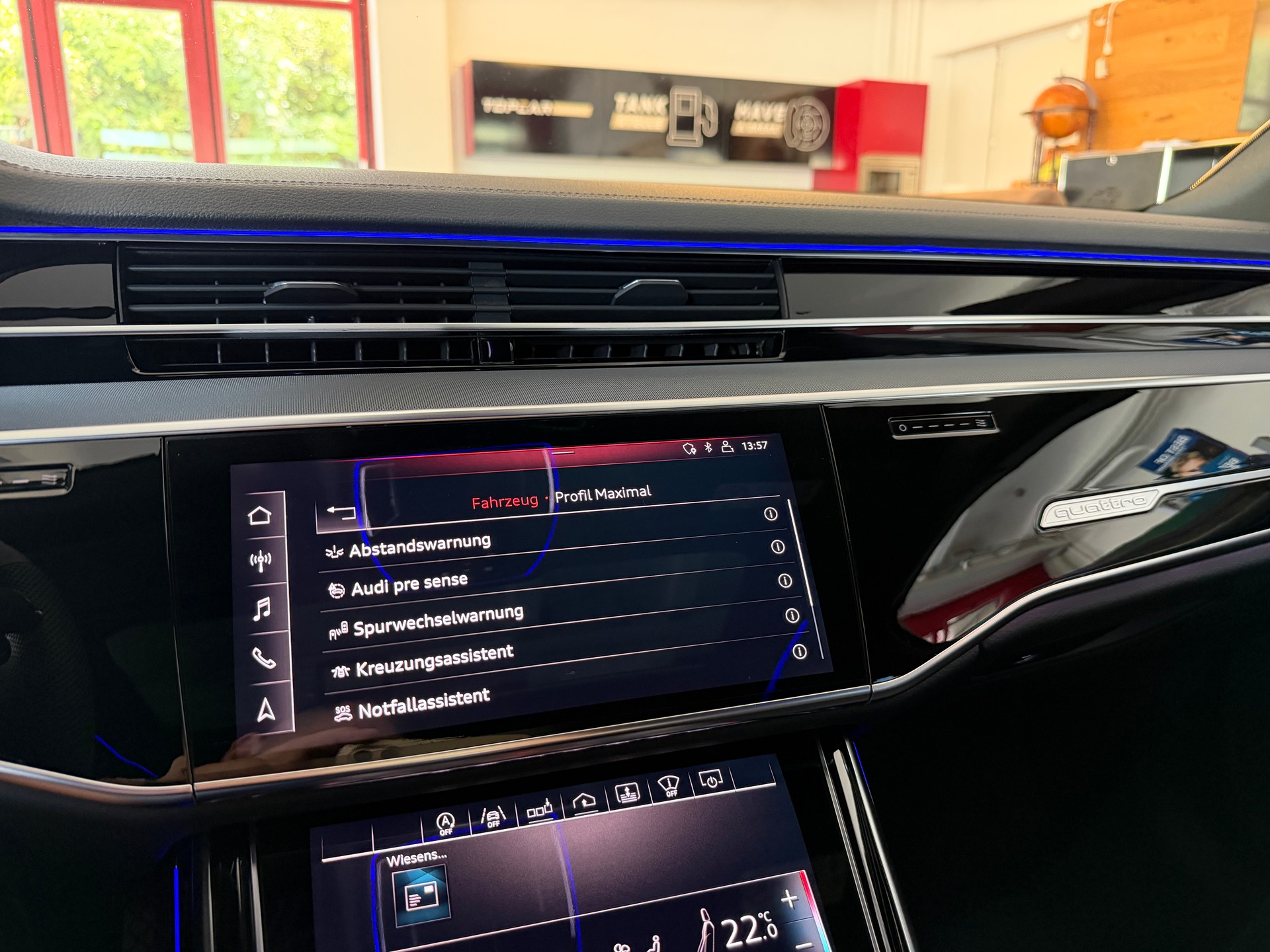 AUDI A8 50 TDI quattro tiptronic-image-27