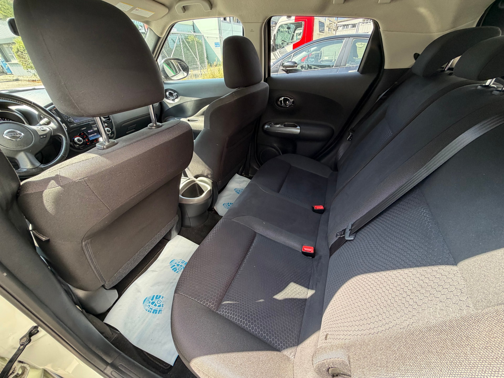 NISSAN Juke 1.6 DIG-T tekna 4x4 Xtronic M-CVT-image-8