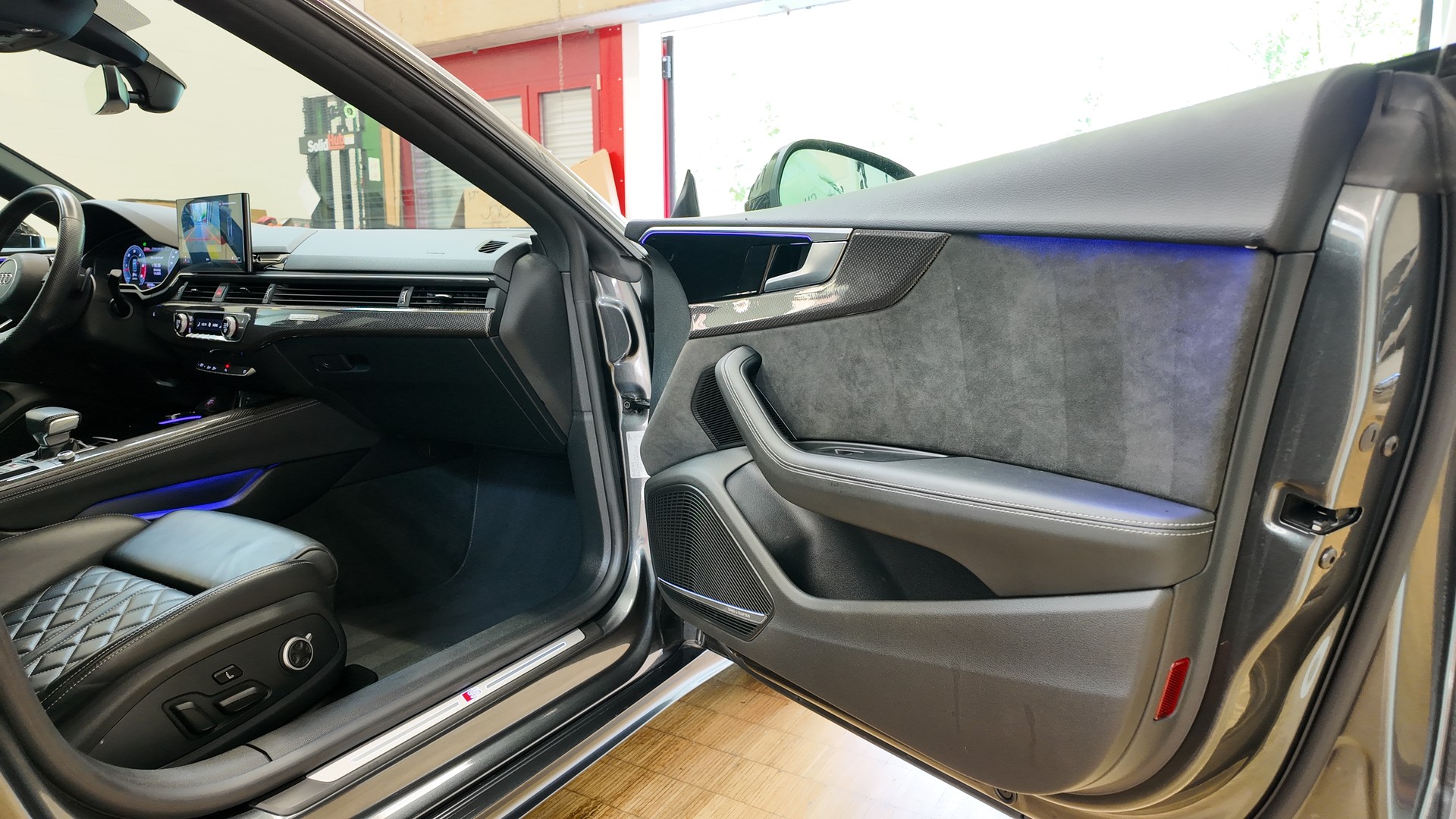 AUDI S5 Sportback 3.0 V6 TDI quattro T-Tronic-image-17