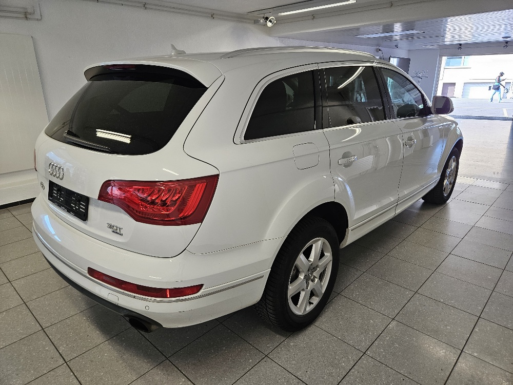 AUDI Q7 3.0 TFSI quattro tiptronic-image-4