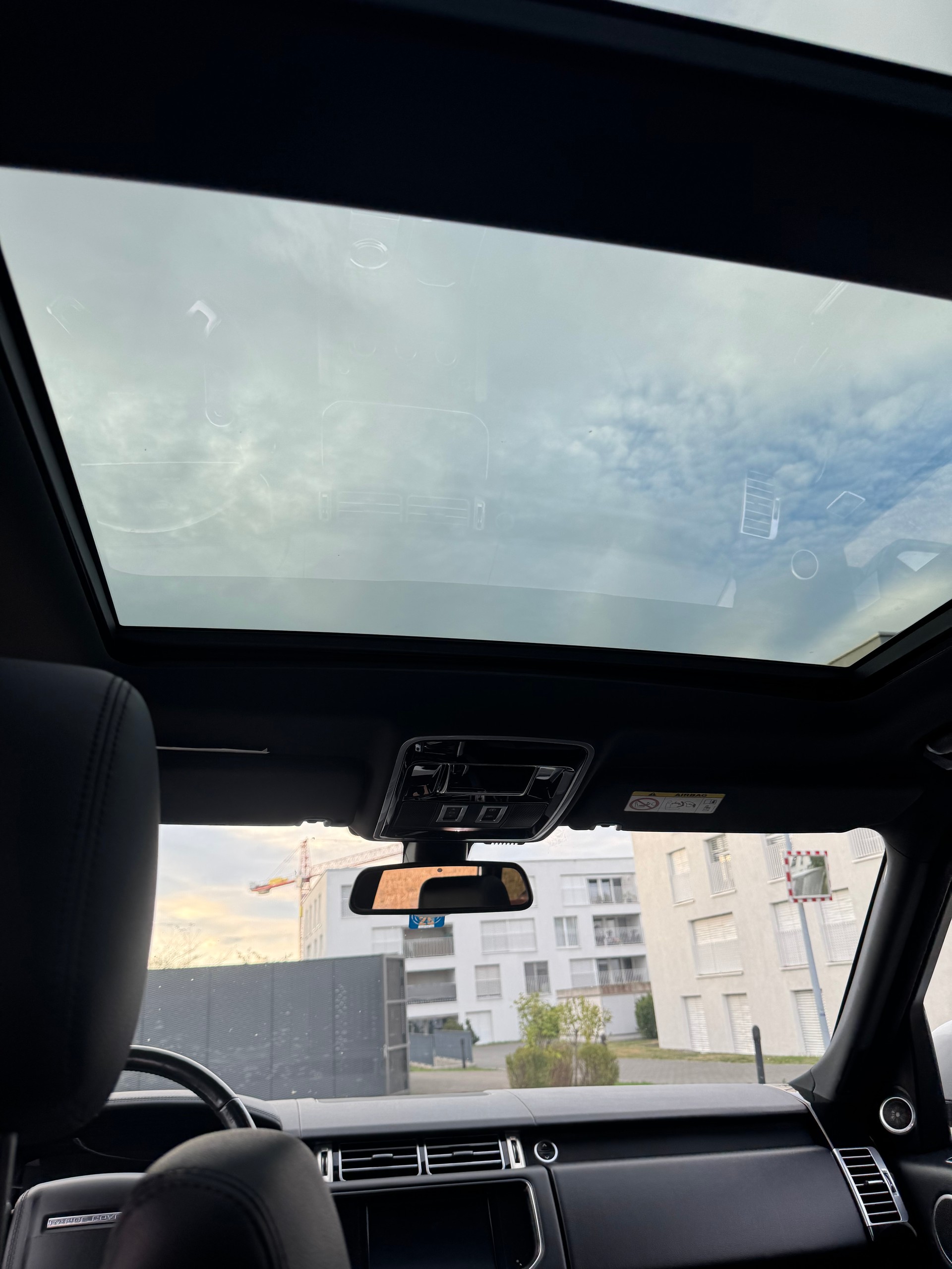 LAND ROVER Range Rover 3.0 TDV6 Vogue Automatic-image-9