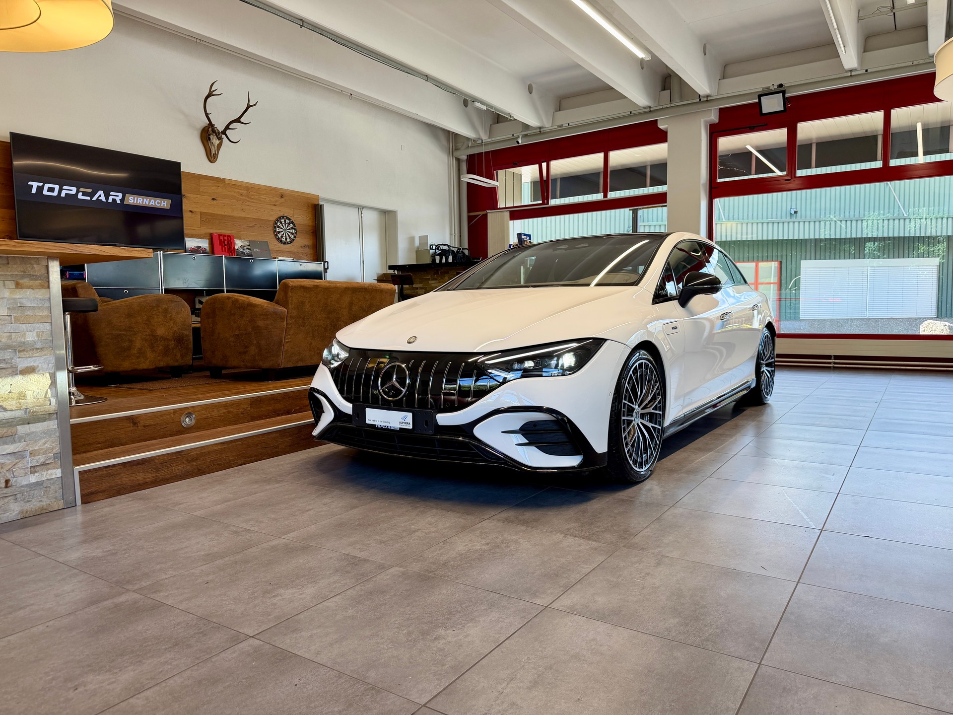 MERCEDES-BENZ EQE 53 AMG 4 Matic+ Executive Edition-image-1